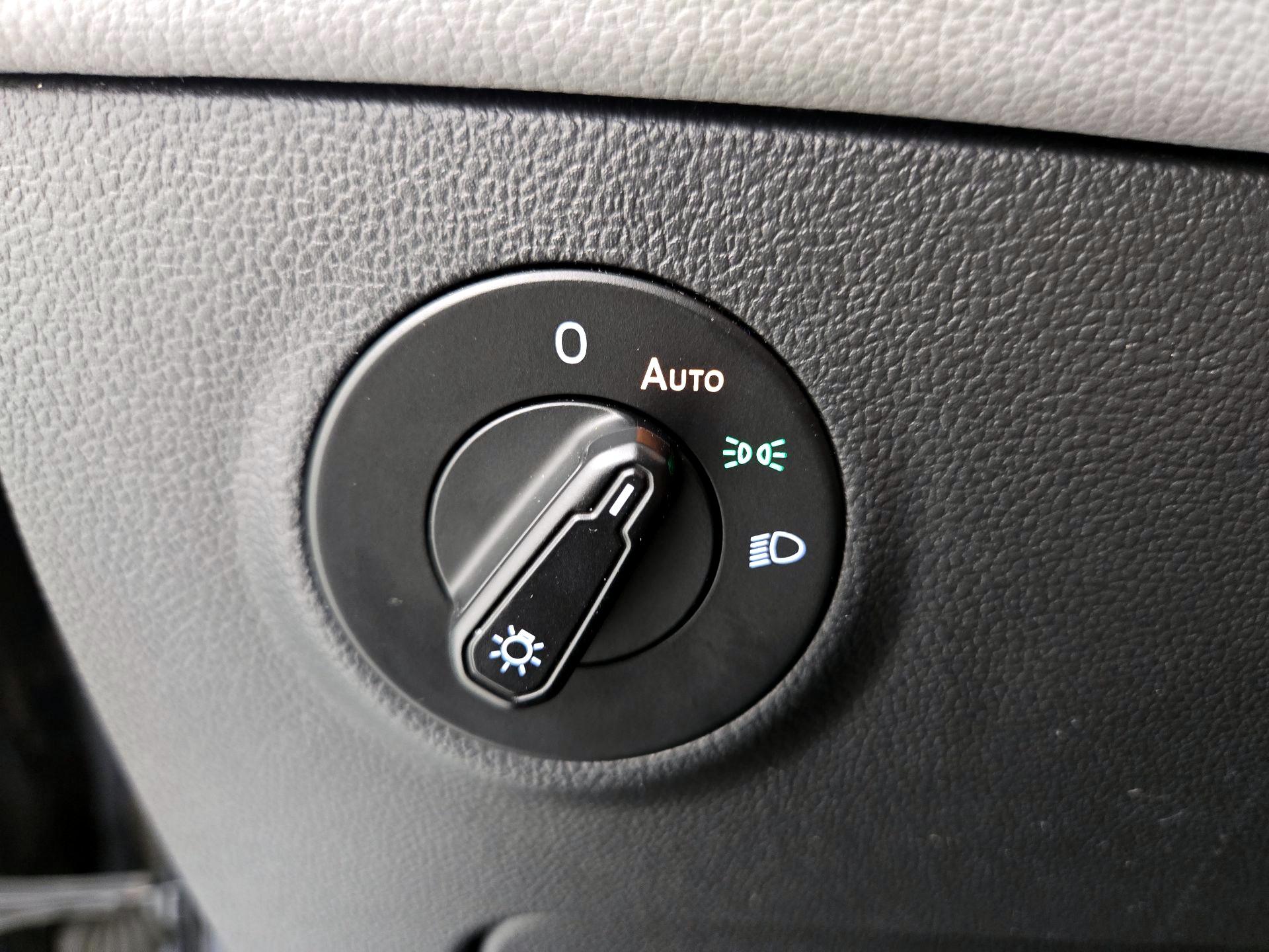 Thumbnail: 2022 Volkswagen Taos - 13