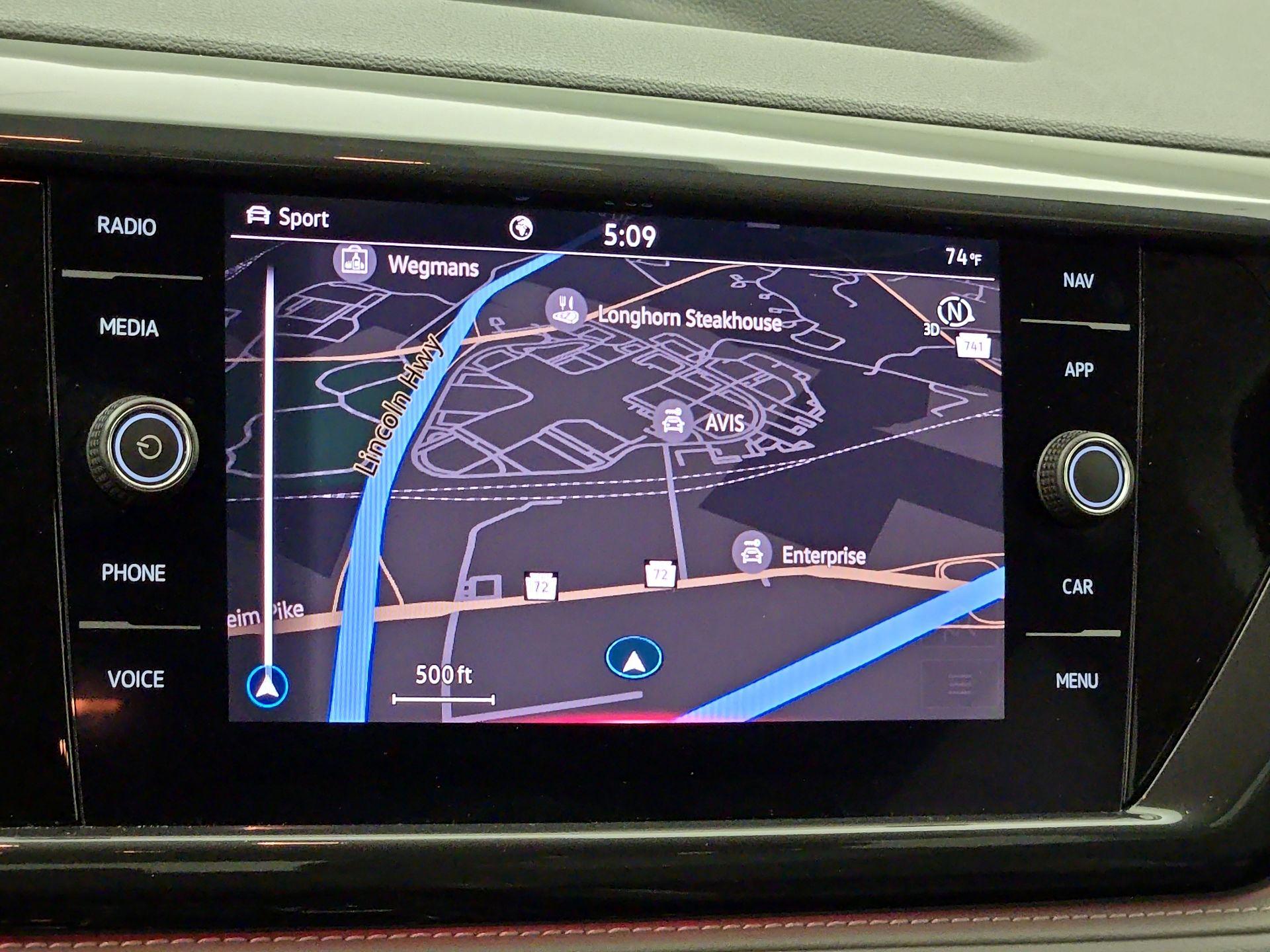 Thumbnail: 2022 Volkswagen Taos - 14