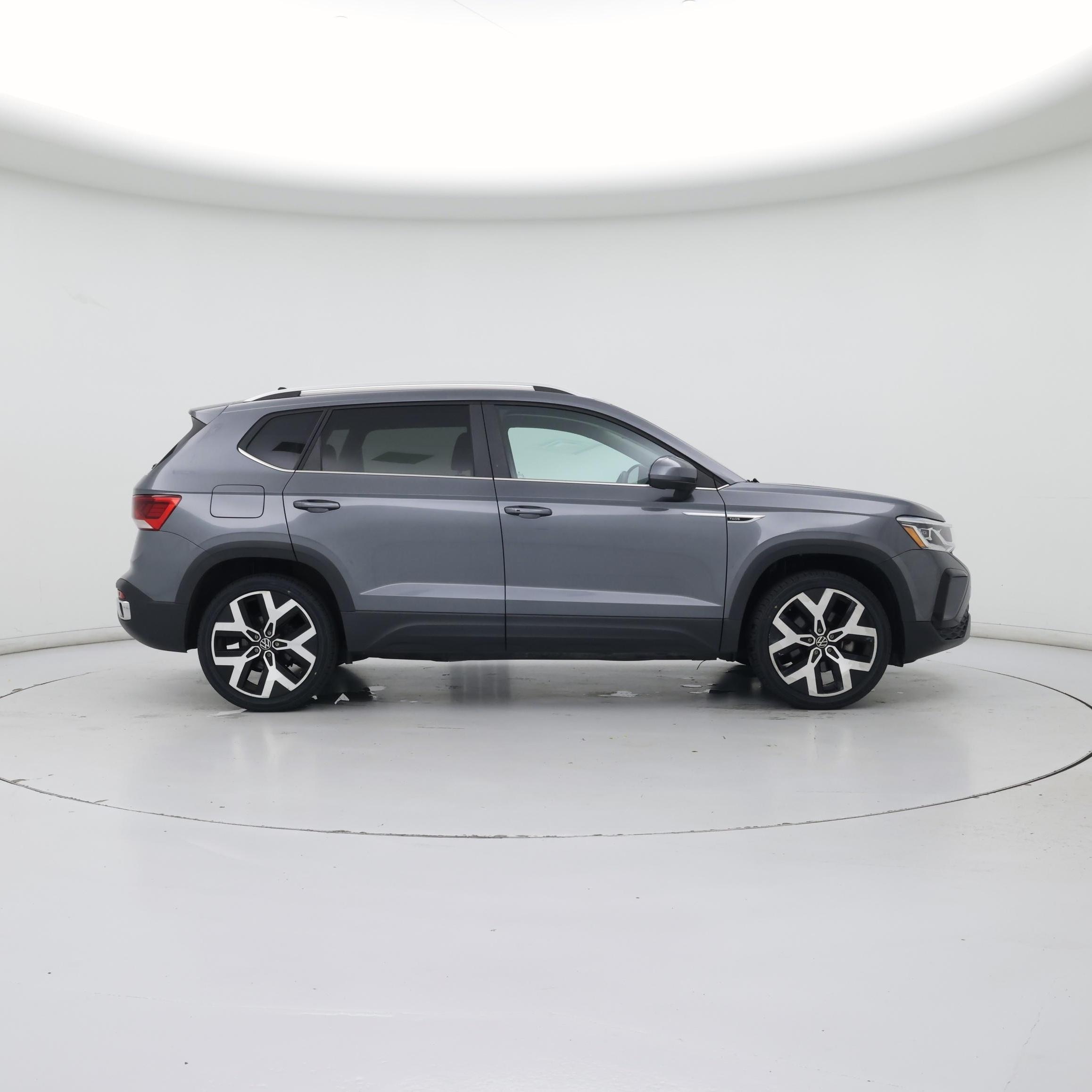 Thumbnail: 2022 Volkswagen Taos - 7