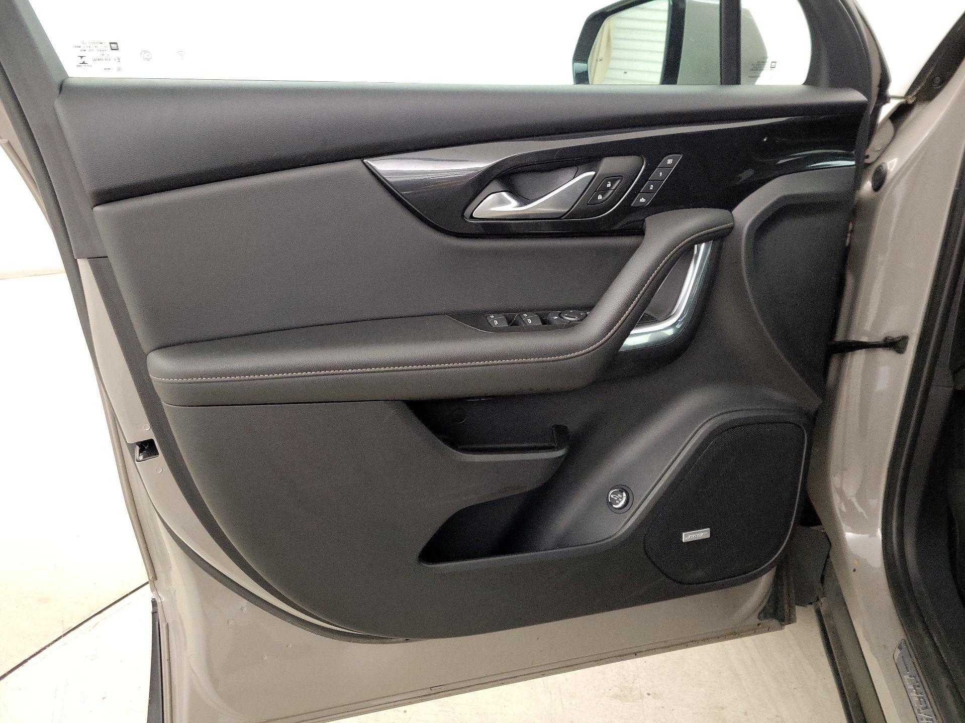 Thumbnail: 2022 Chevrolet Blazer - 12