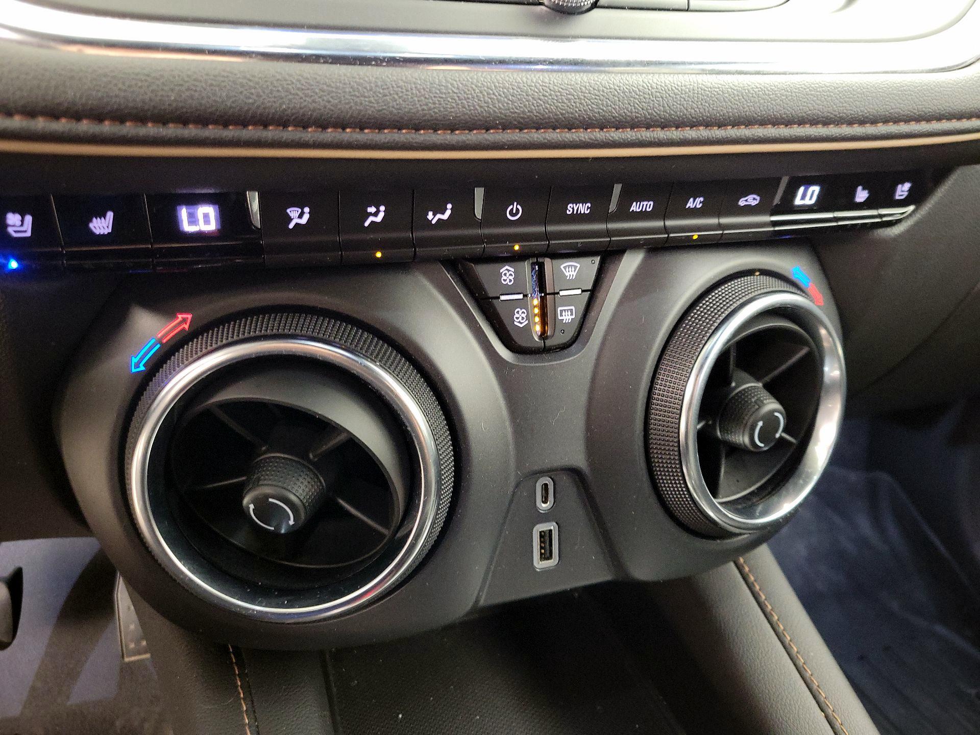 Thumbnail: 2022 Chevrolet Blazer - 17