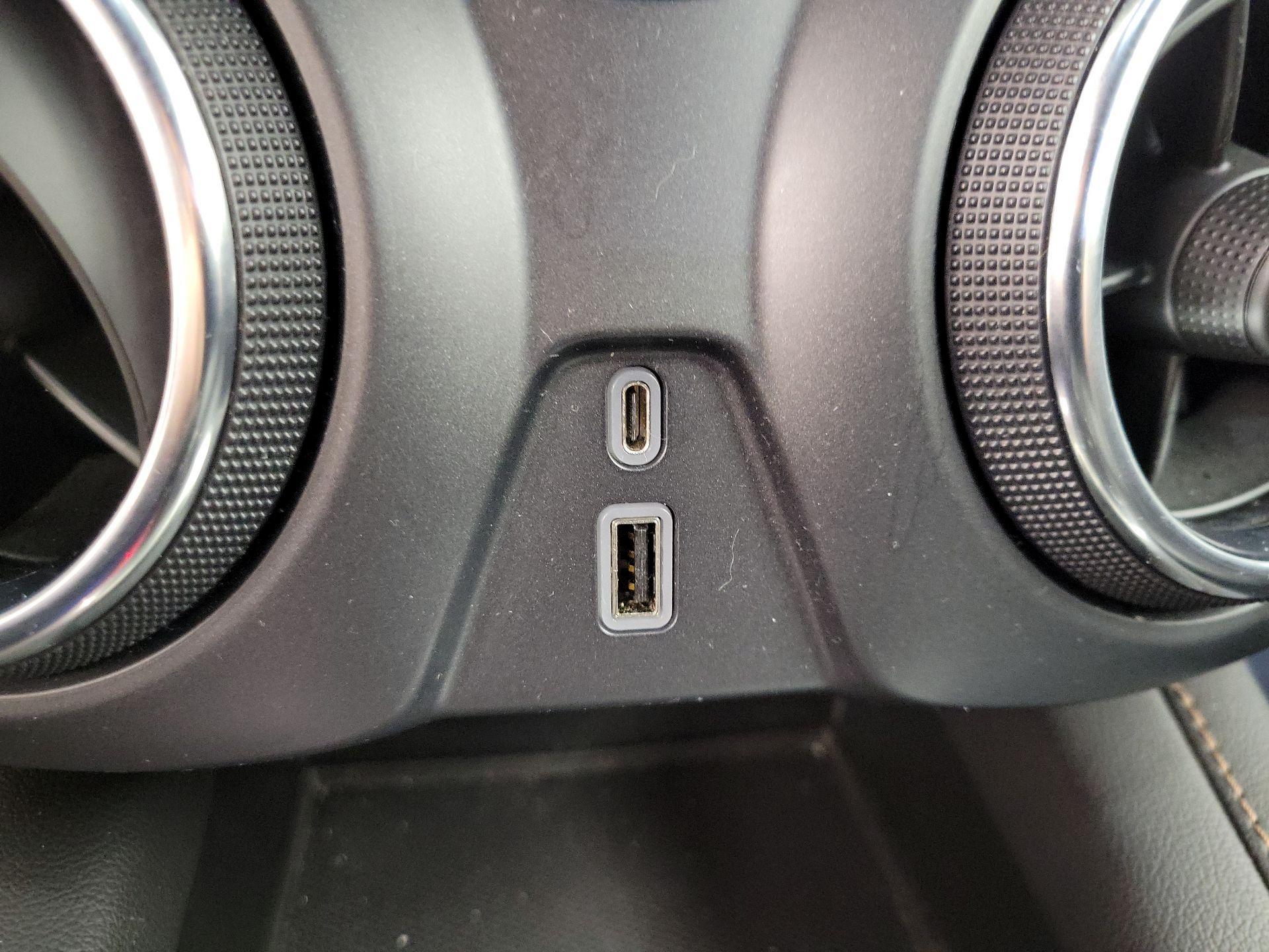 Thumbnail: 2022 Chevrolet Blazer - 19