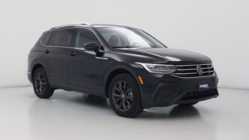 2022 Volkswagen Tiguan SE Hero Image
