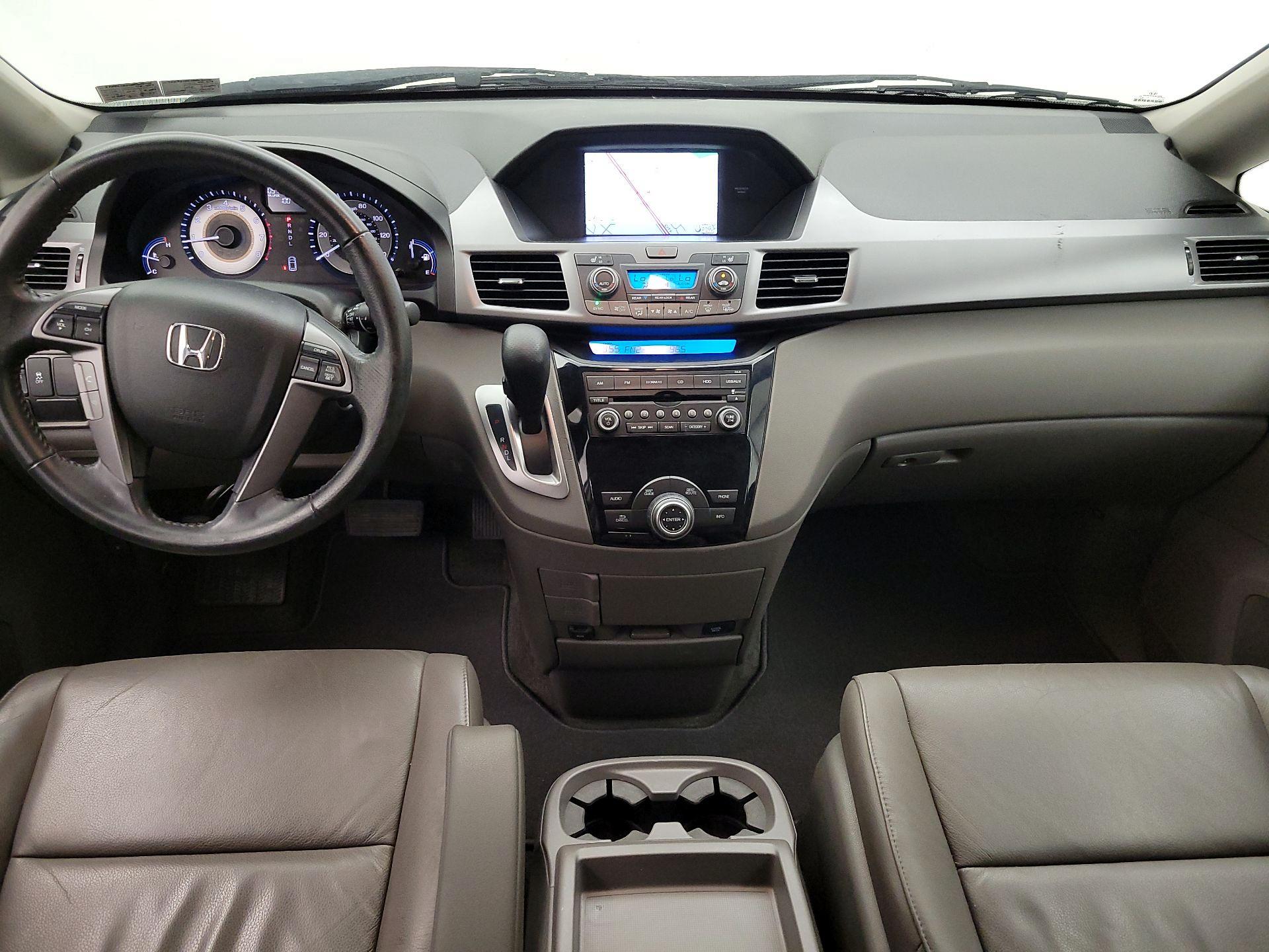 Thumbnail: 2013 Honda Odyssey - 9