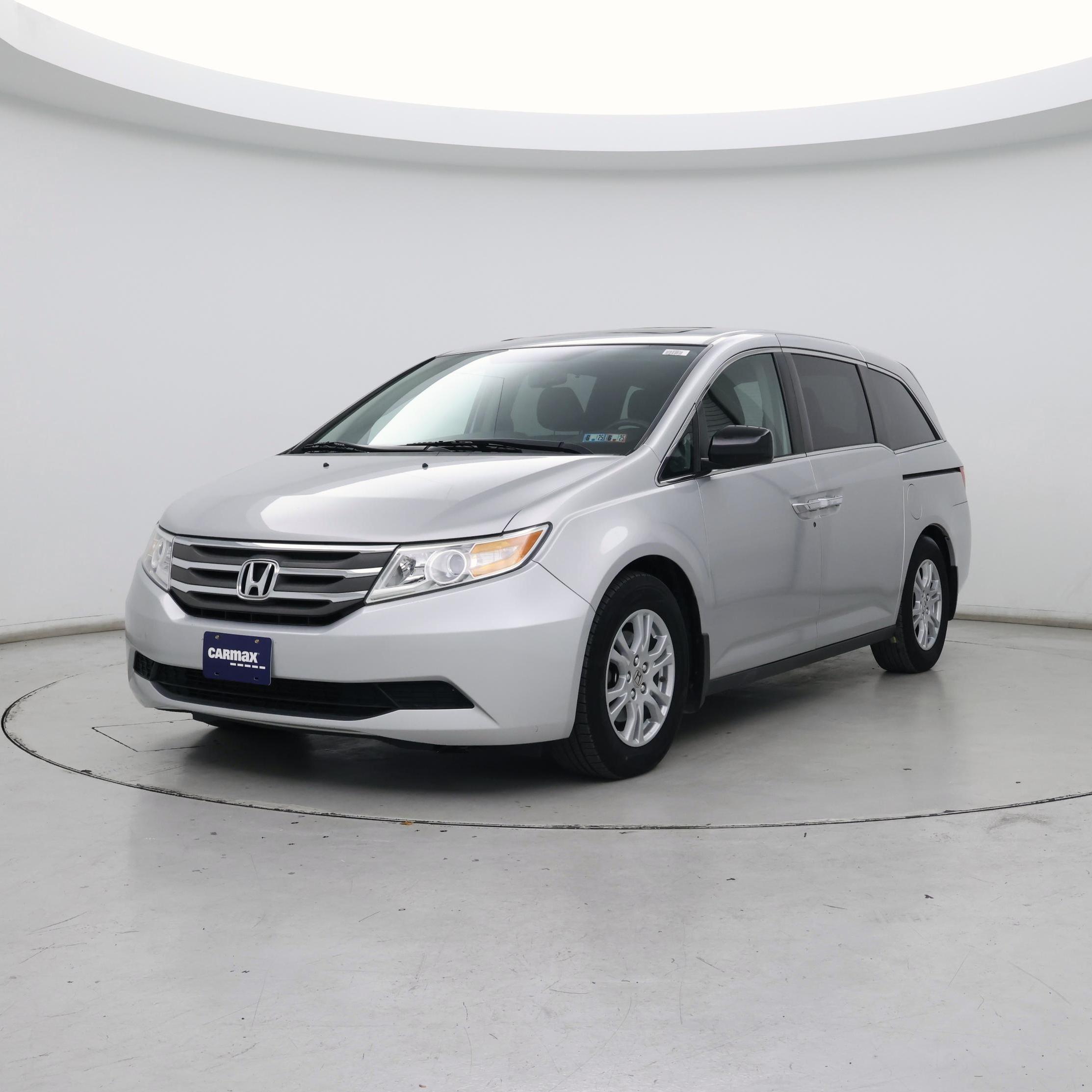 Thumbnail: 2013 Honda Odyssey - 4