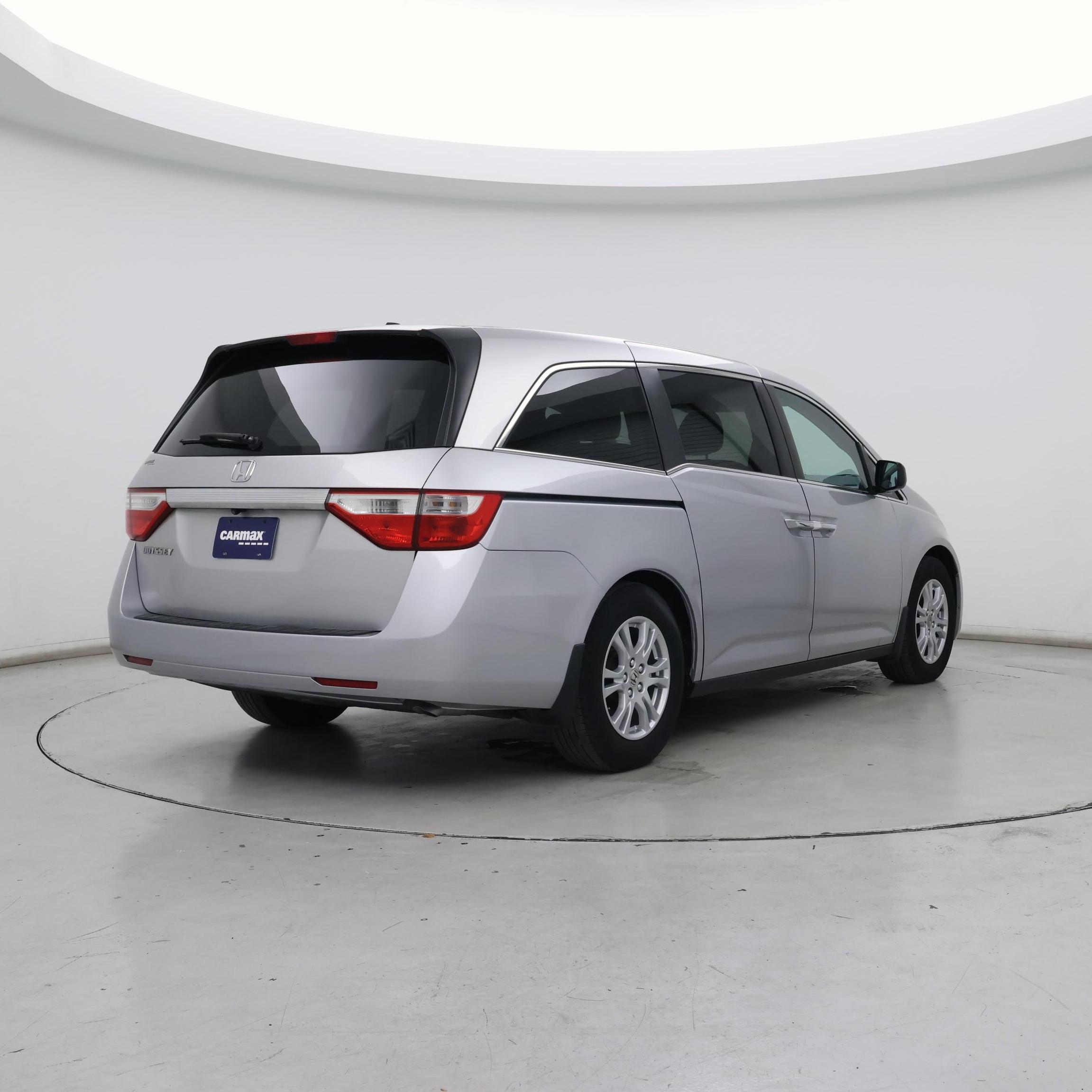 Thumbnail: 2013 Honda Odyssey - 8