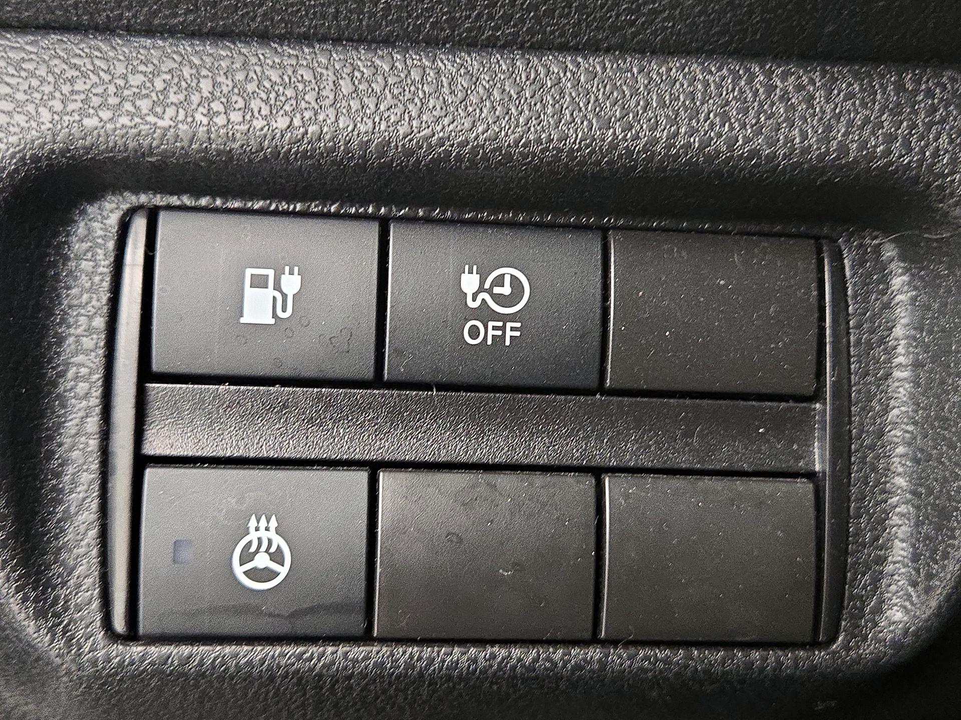 Thumbnail: 2019 Nissan Leaf - 13