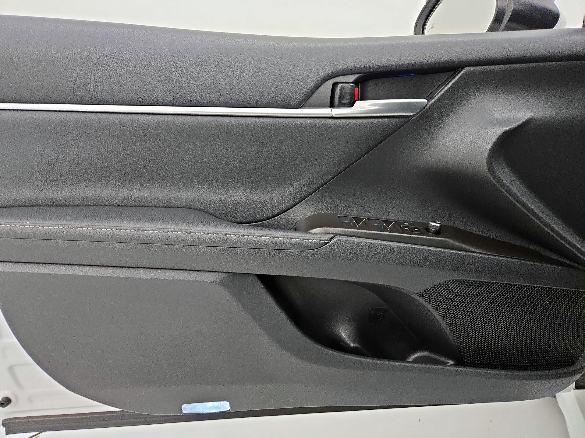 Thumbnail: 2023 Toyota Camry - 12