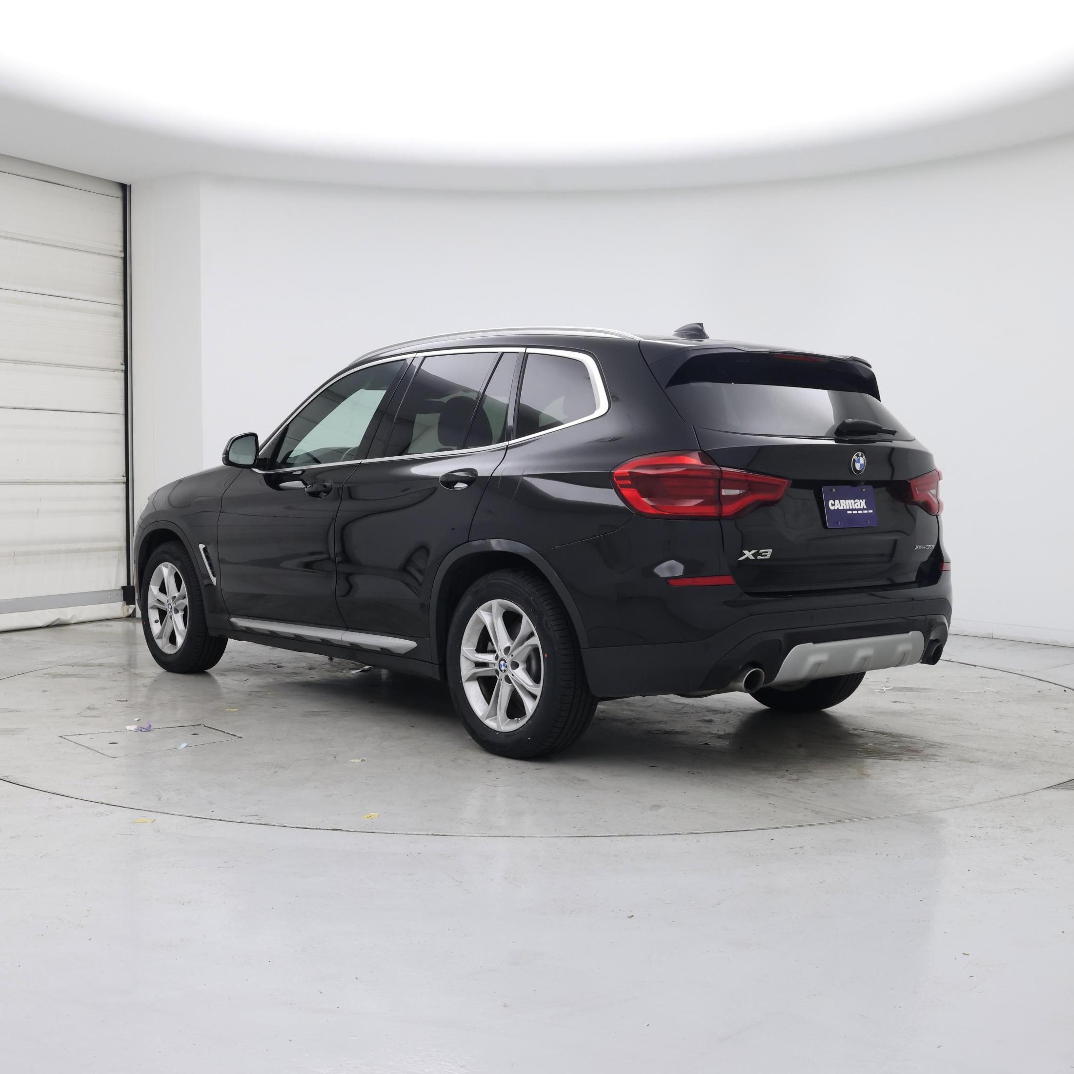 Thumbnail: 2021 BMW X3 - 2