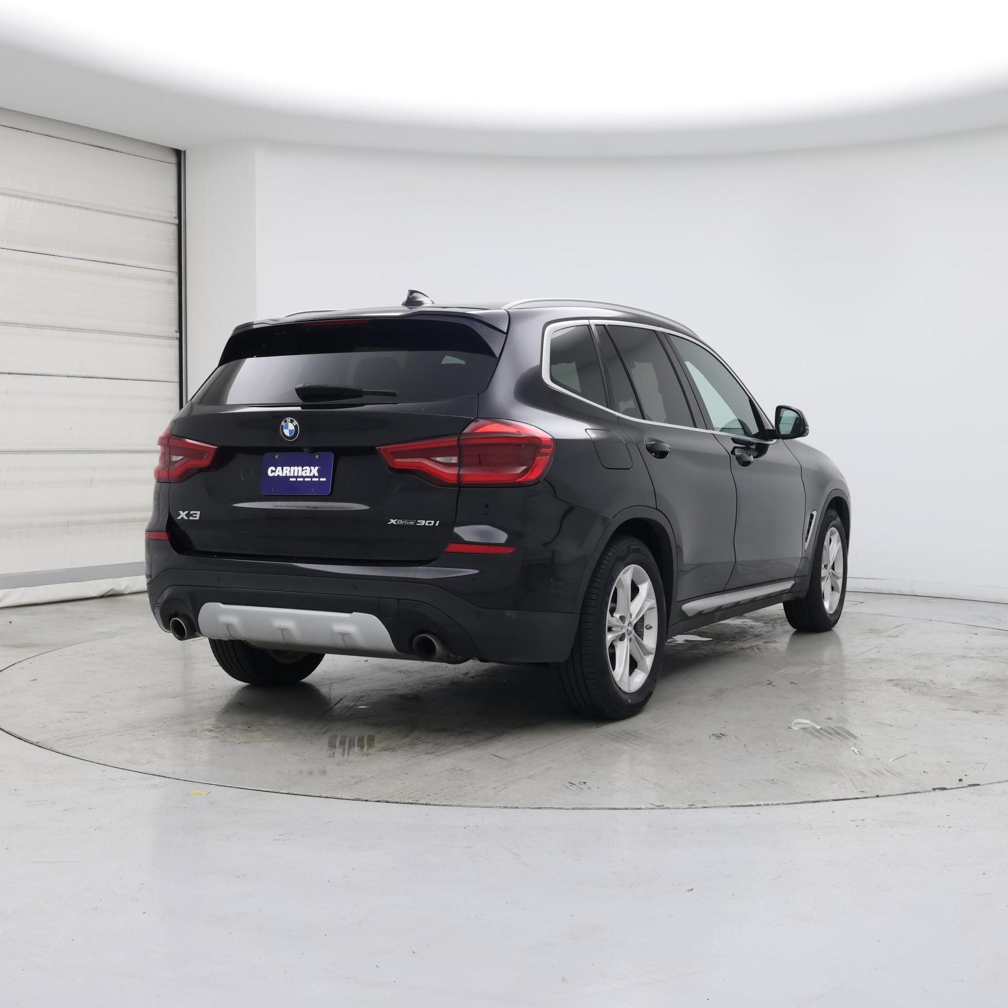 Thumbnail: 2021 BMW X3 - 8