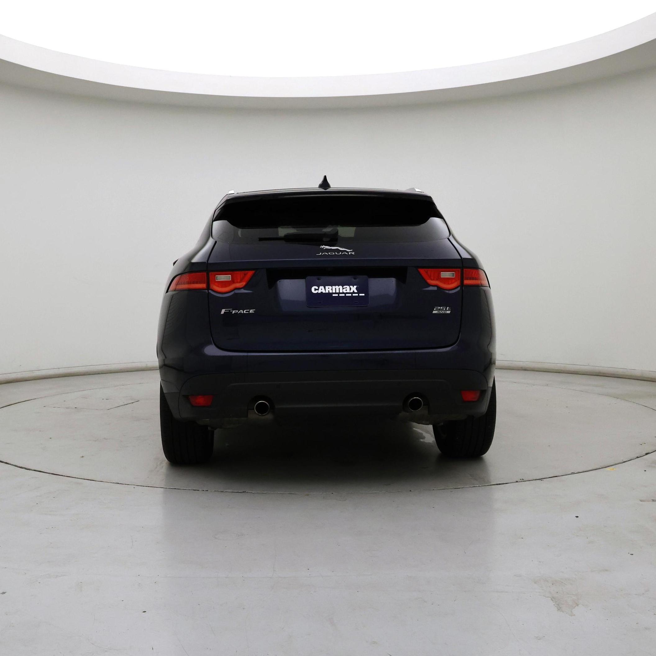 Thumbnail: 2019 Jaguar F-Pace - 6