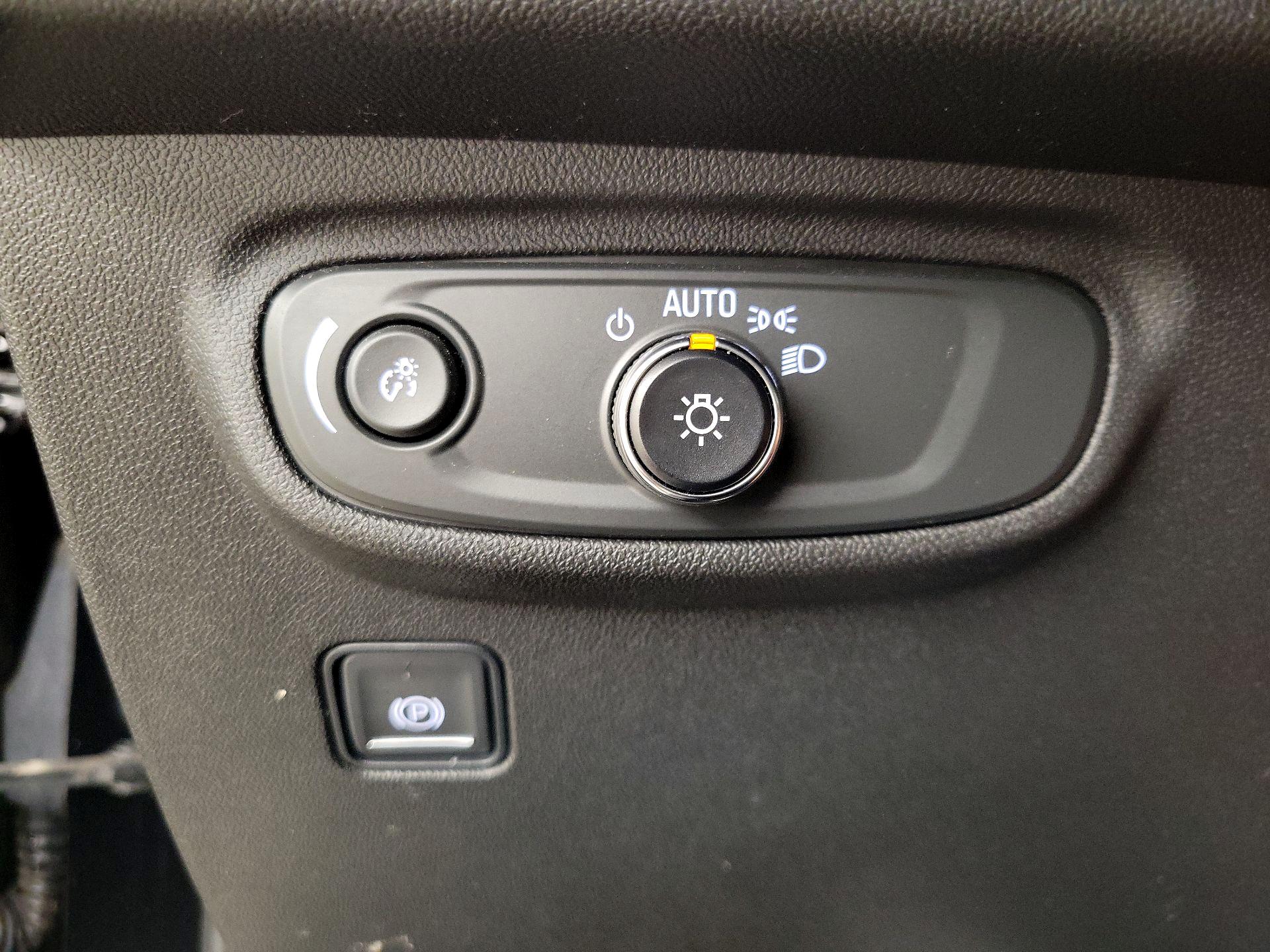 Thumbnail: 2022 GMC Terrain - 13