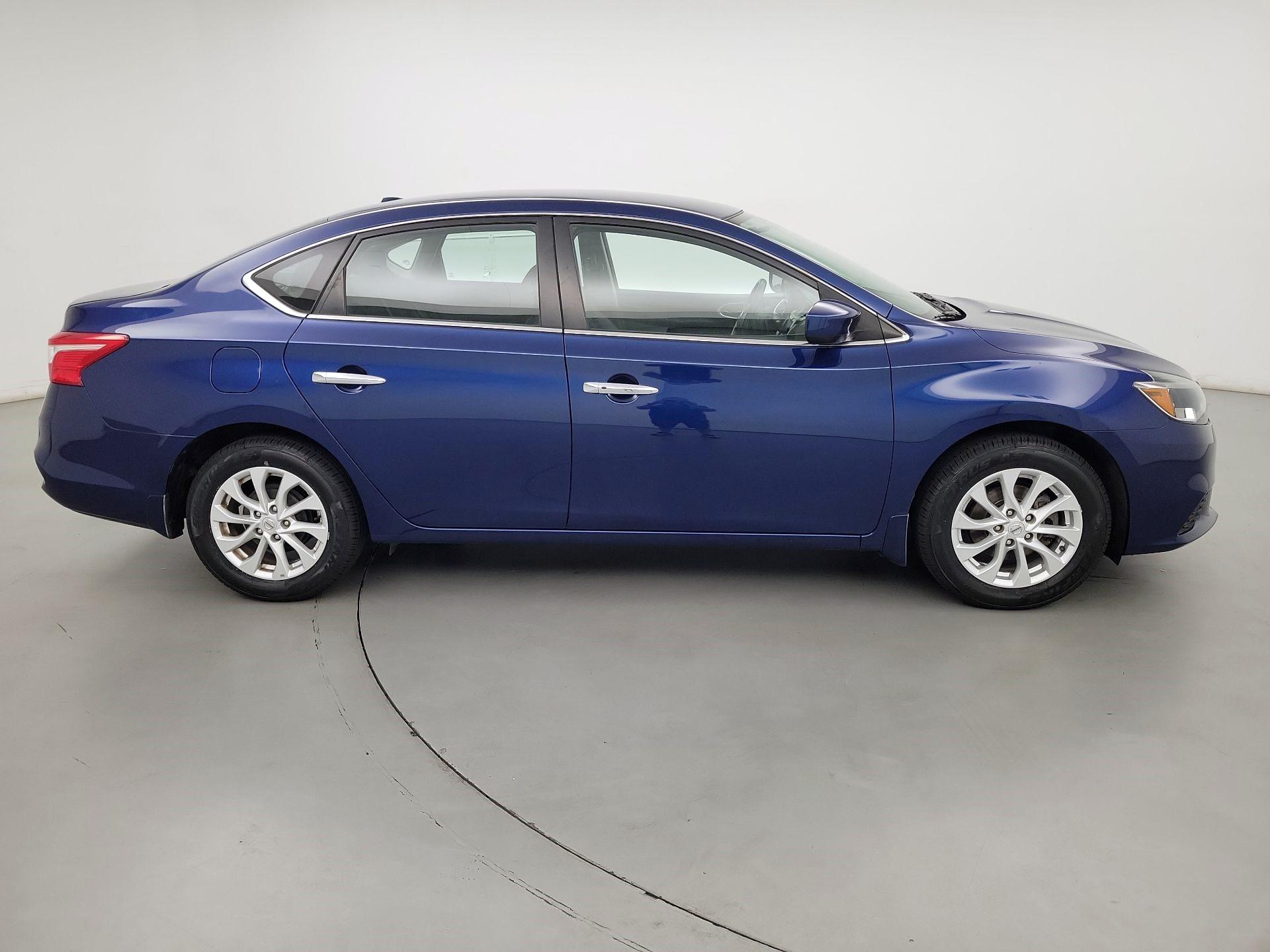 Thumbnail: 2019 Nissan Sentra - 4