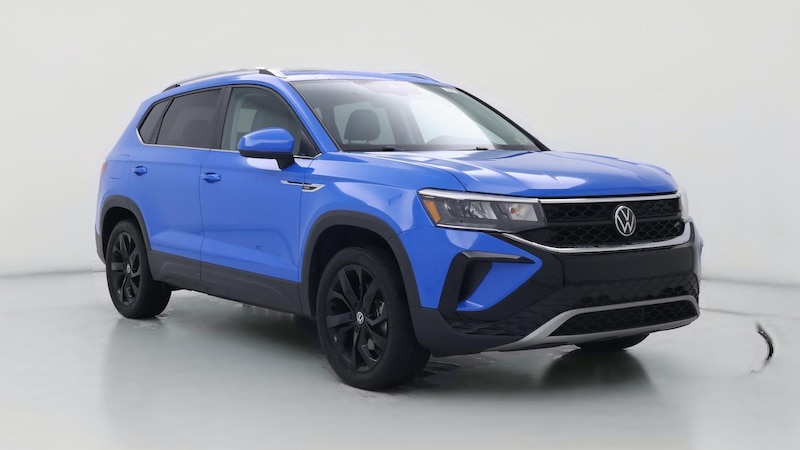 2023 Volkswagen Taos SE Hero Image