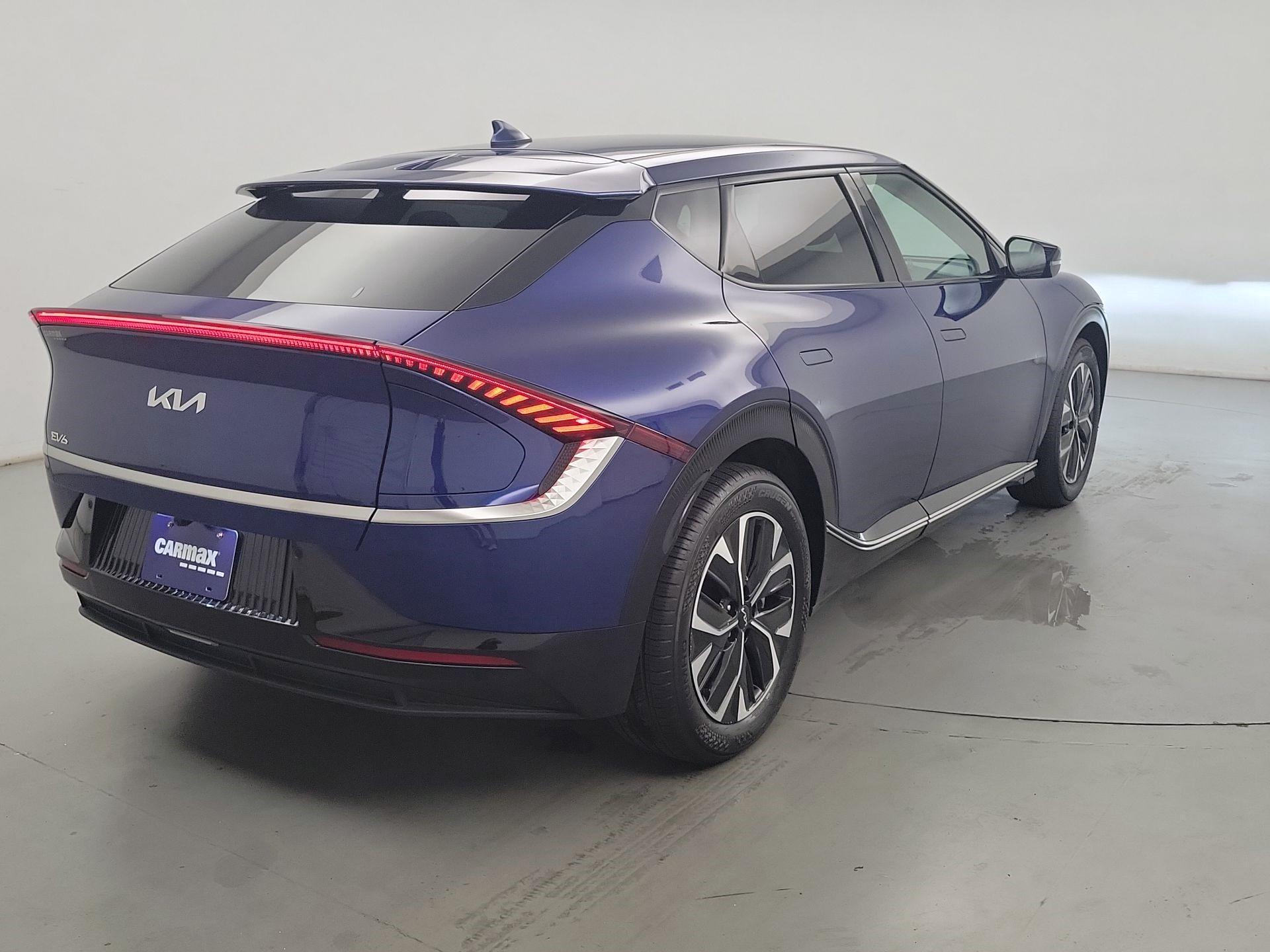 Thumbnail: 2023 Kia EV6 - 5
