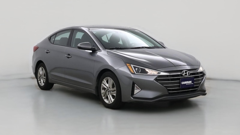 2020 Hyundai Elantra SEL Hero Image
