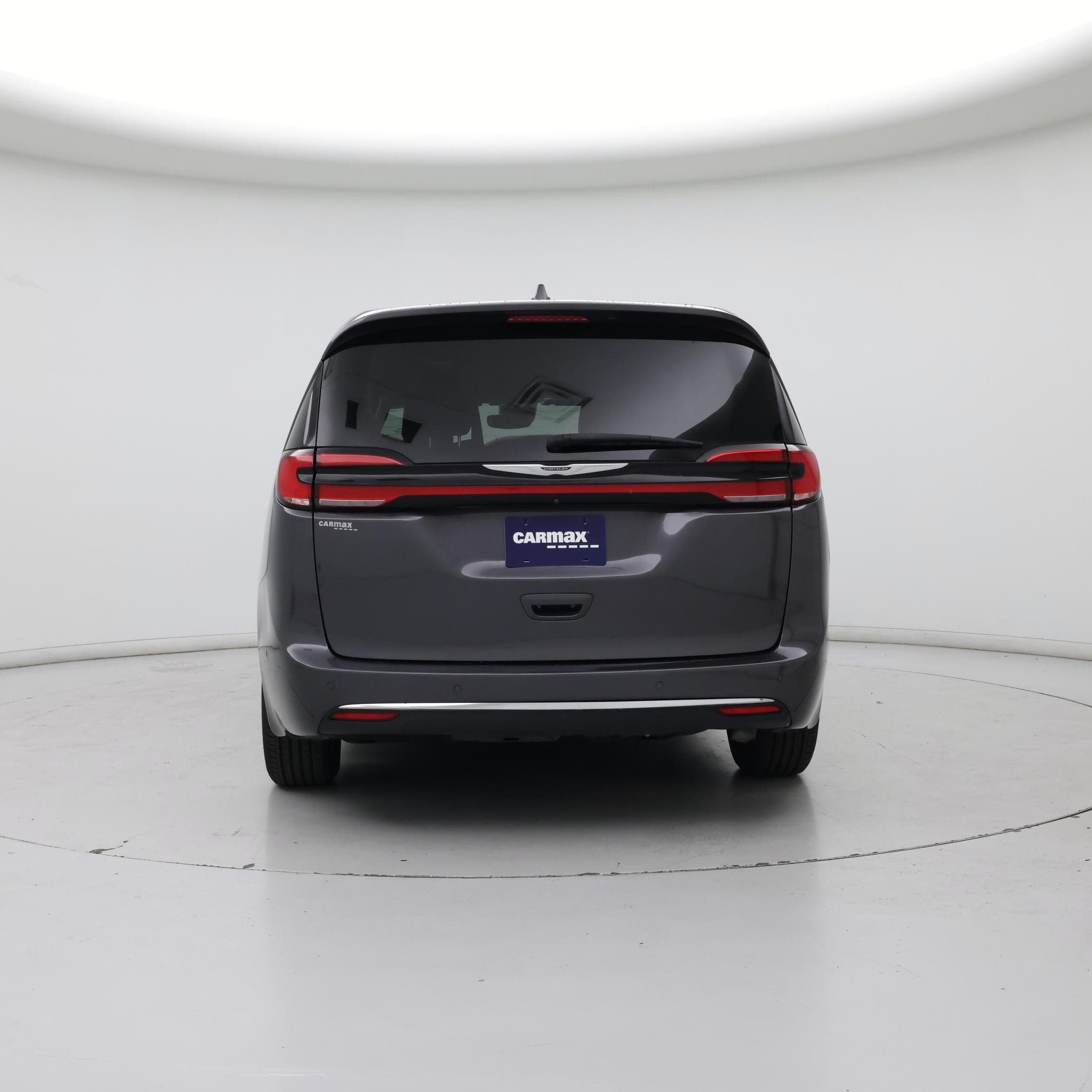 Thumbnail: 2022 Chrysler Pacifica - 6