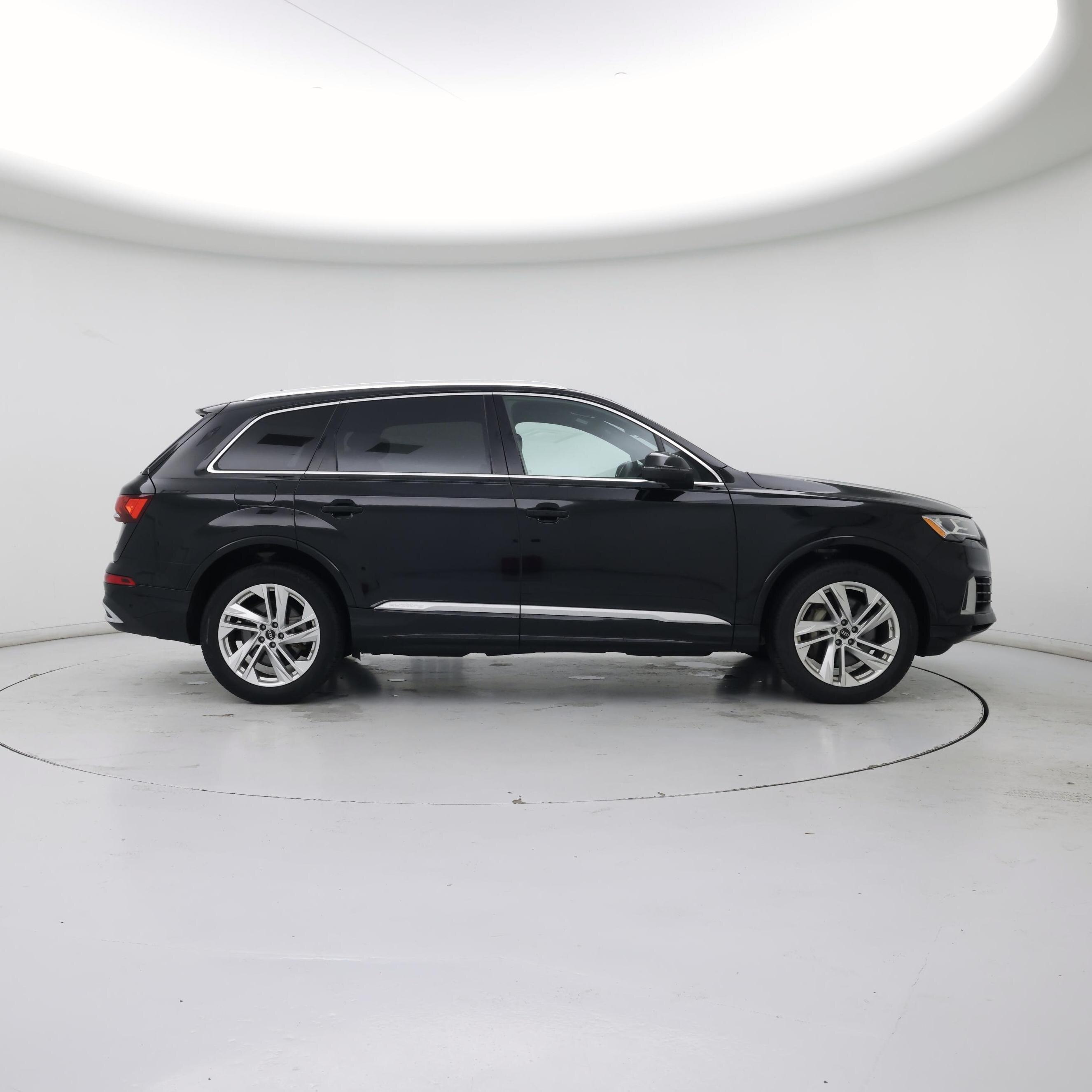 Thumbnail: 2022 Audi Q7 - 7
