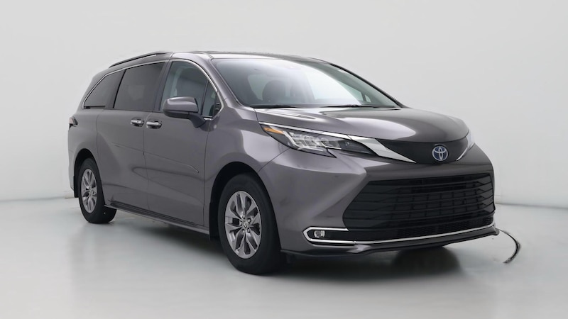 2023 Toyota Sienna XLE Hero Image