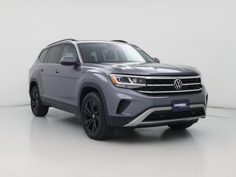 2023 Volkswagen Atlas SE -
                  Saint James, NY