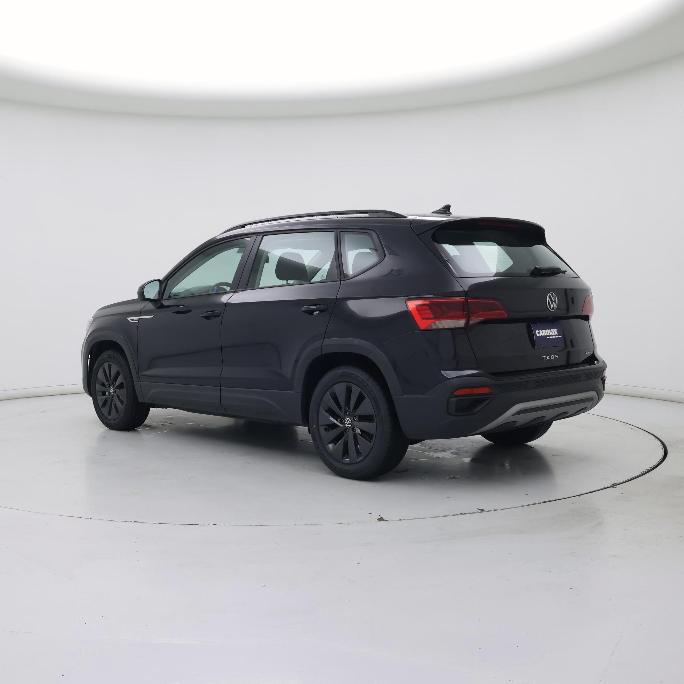 Thumbnail: 2022 Volkswagen Taos - 2