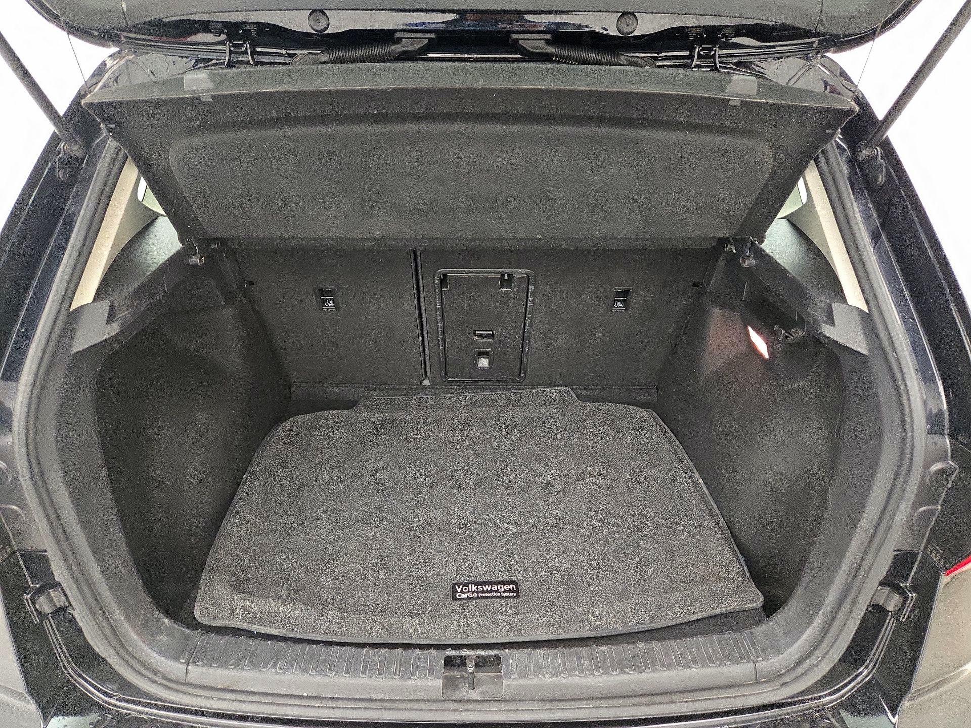 Thumbnail: 2022 Volkswagen Taos - 20