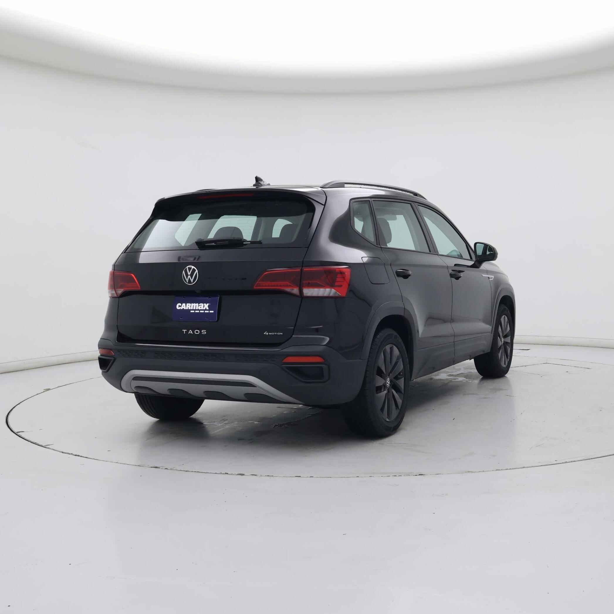 Thumbnail: 2022 Volkswagen Taos - 8