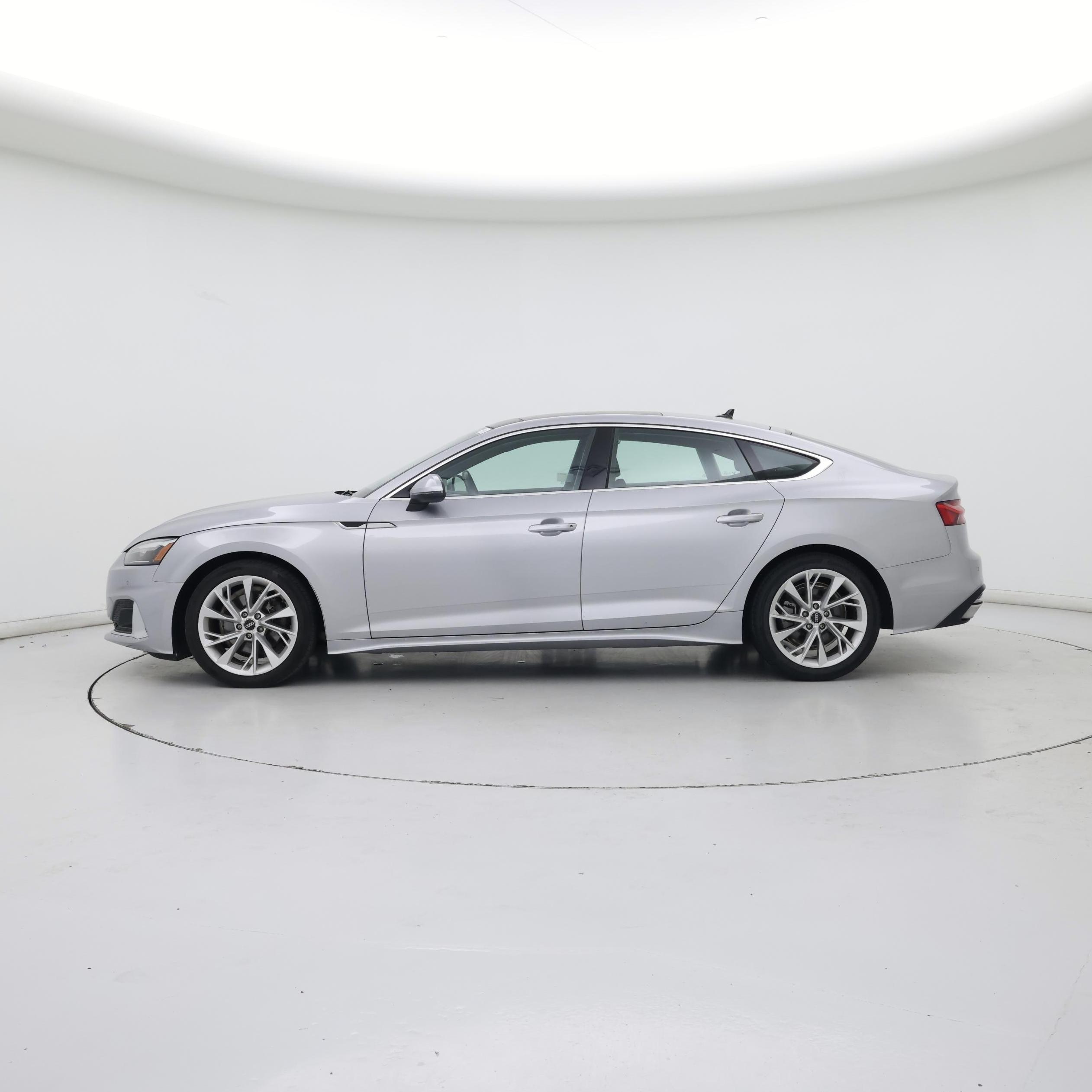 Thumbnail: 2022 Audi A5 - 3