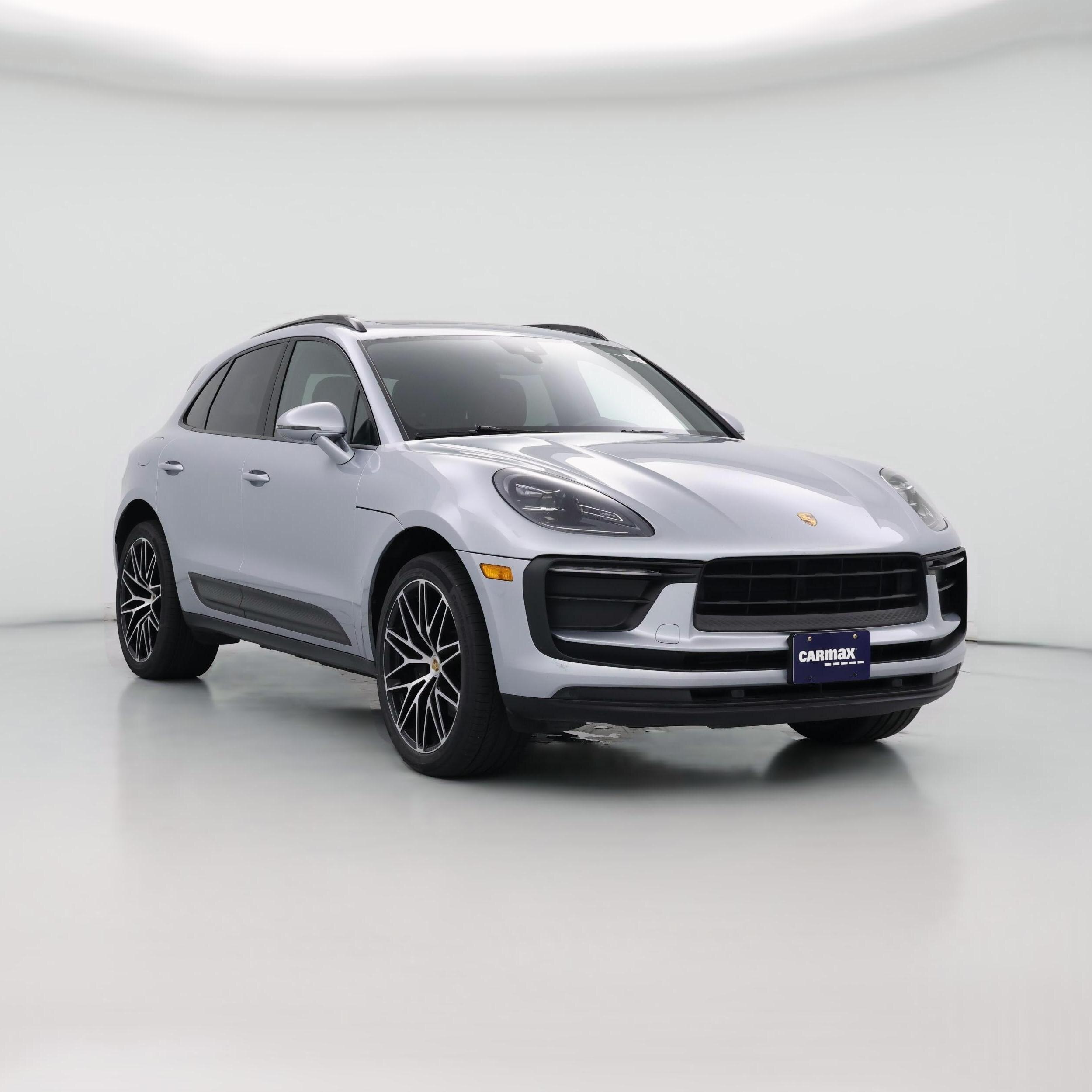 Thumbnail: 2022 Porsche Macan - 1
