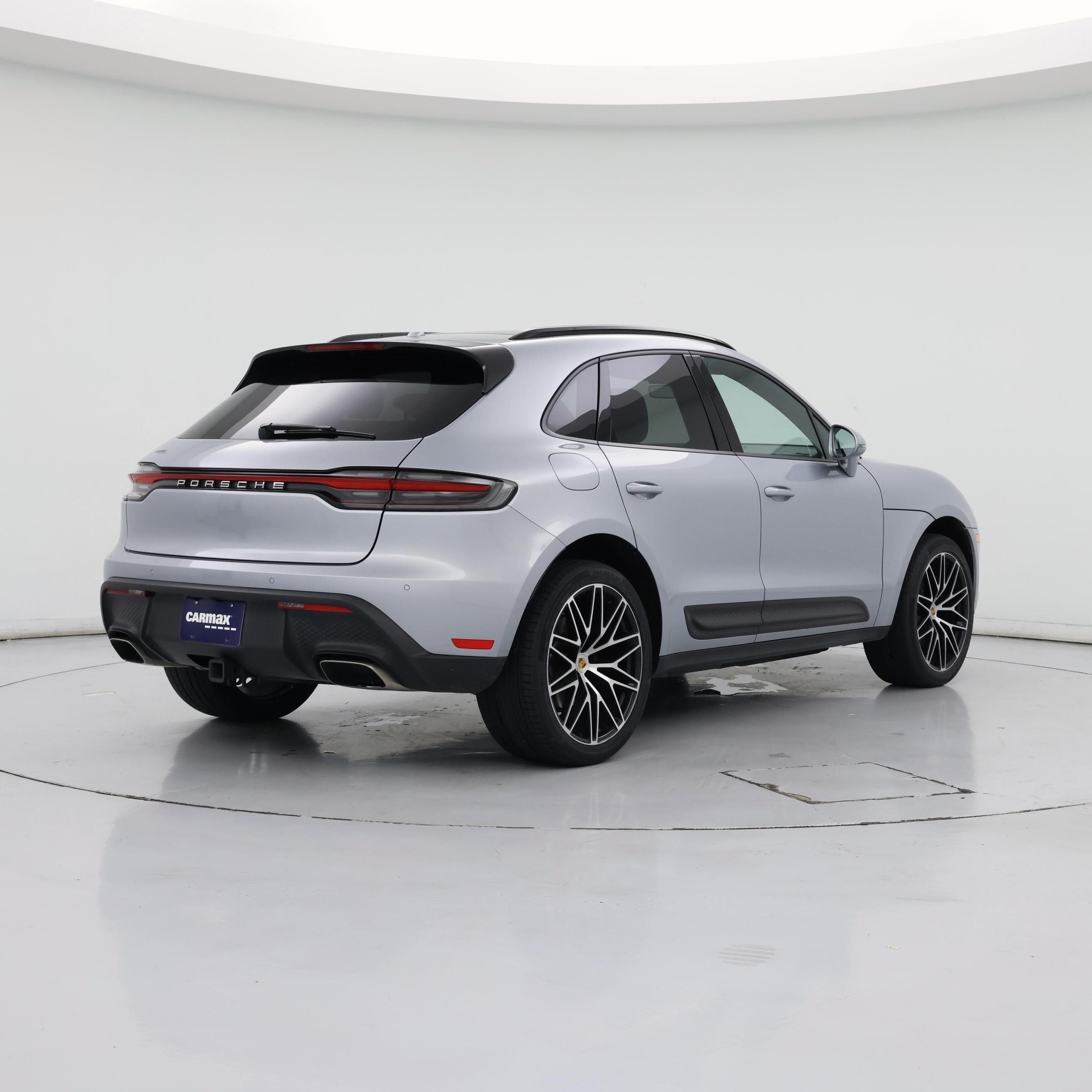 Thumbnail: 2022 Porsche Macan - 8