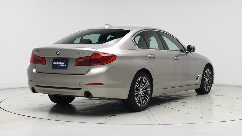 2019 BMW 5 Series 530i 8