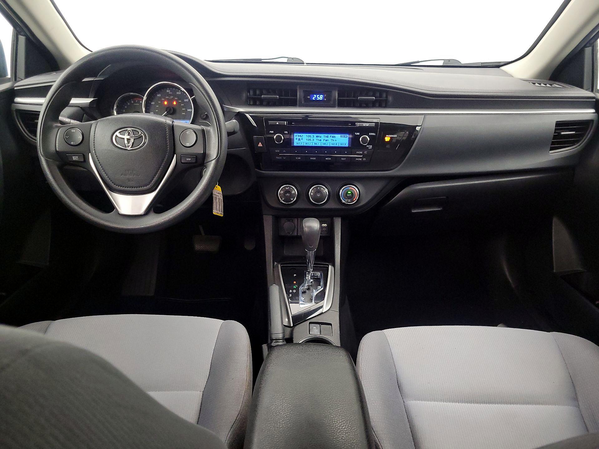 Thumbnail: 2014 Toyota Corolla - 9