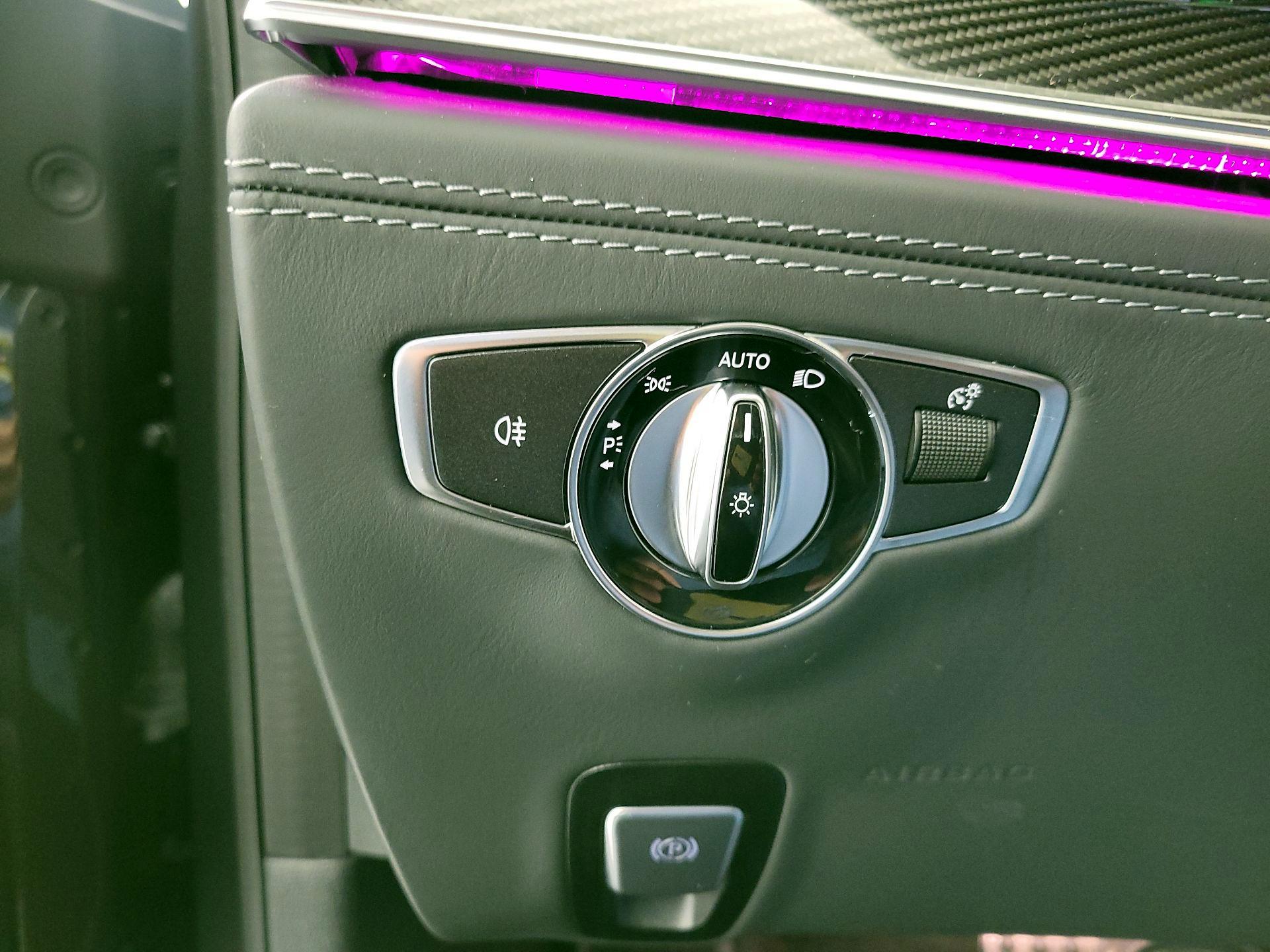 Thumbnail: 2023 Mercedes-Benz AMG GT - 13