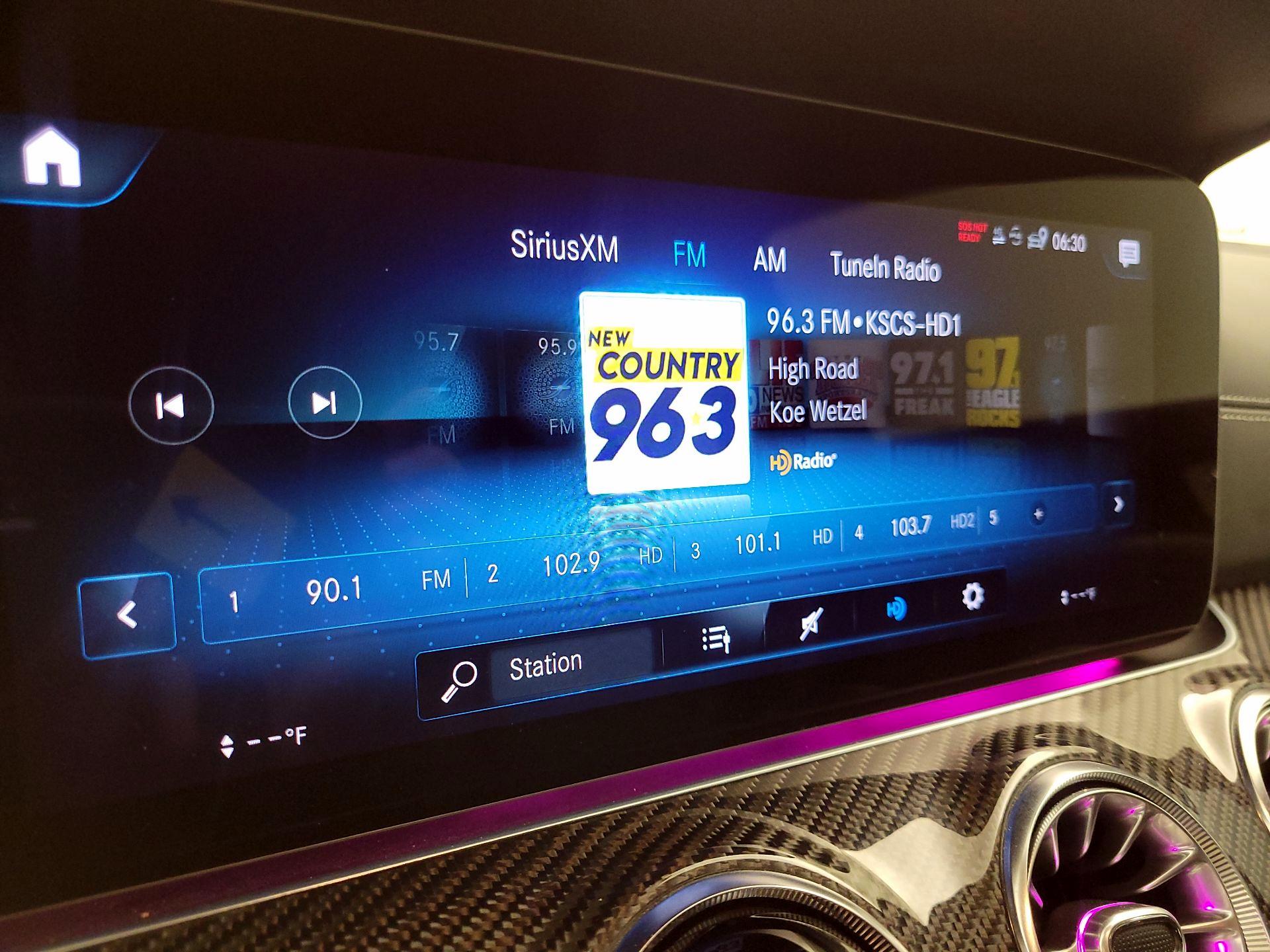 Thumbnail: 2023 Mercedes-Benz AMG GT - 16