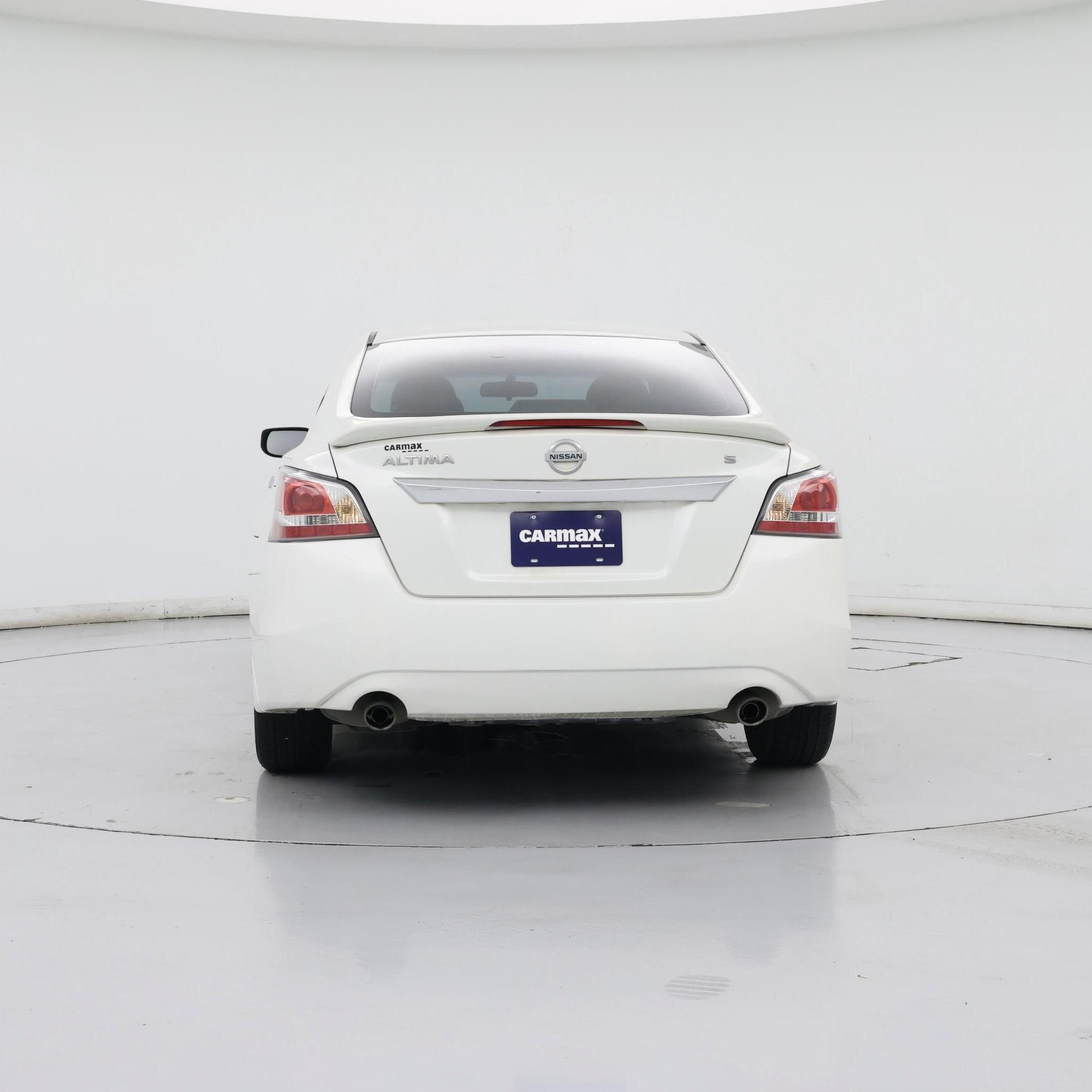 Thumbnail: 2015 Nissan Altima - 6