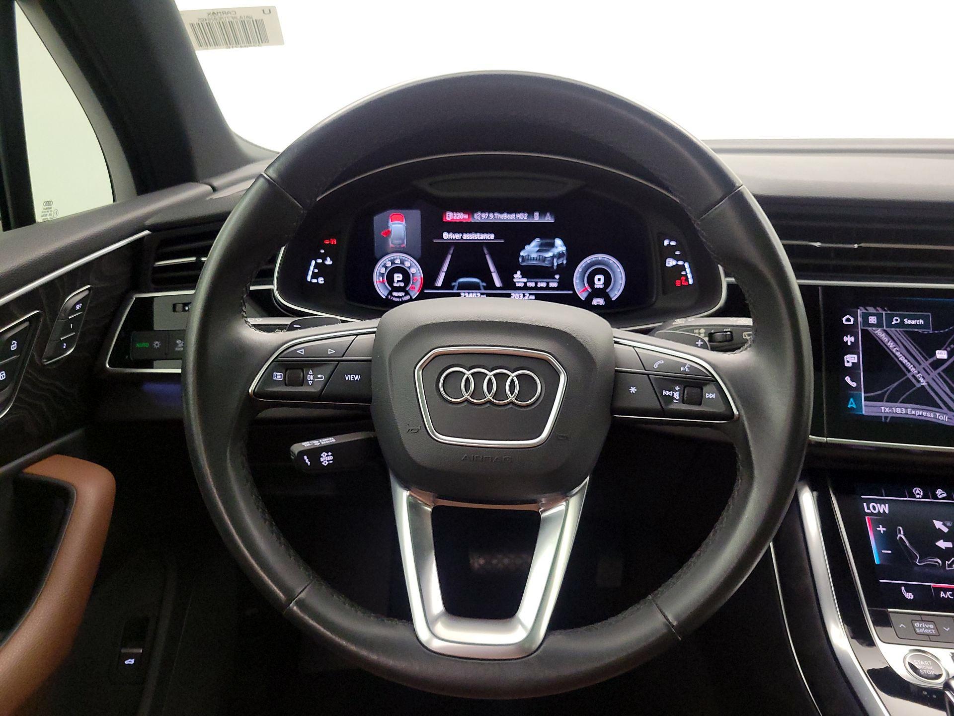 Thumbnail: 2021 Audi Q7 - 10
