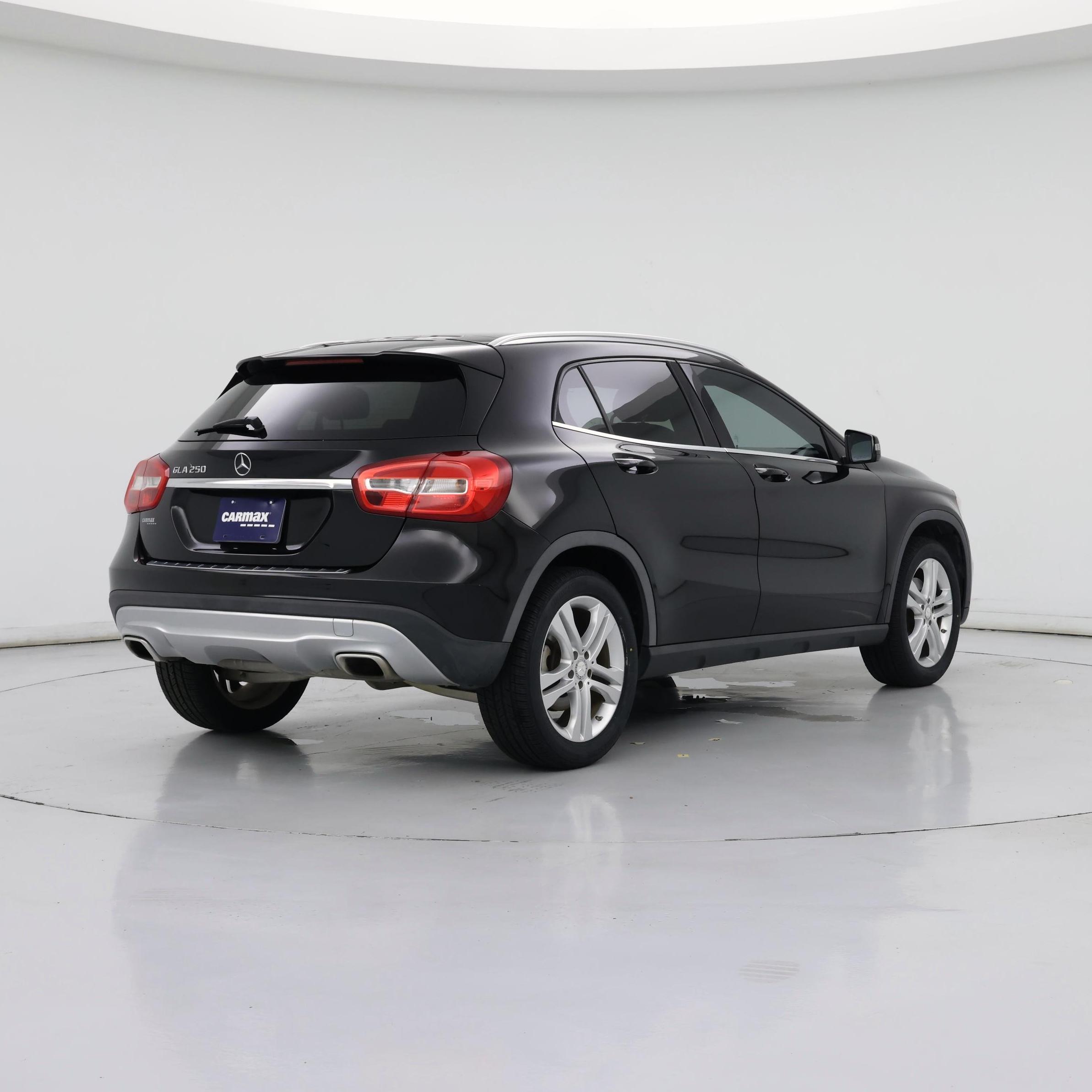 Thumbnail: 2015 Mercedes-Benz GLA - 8