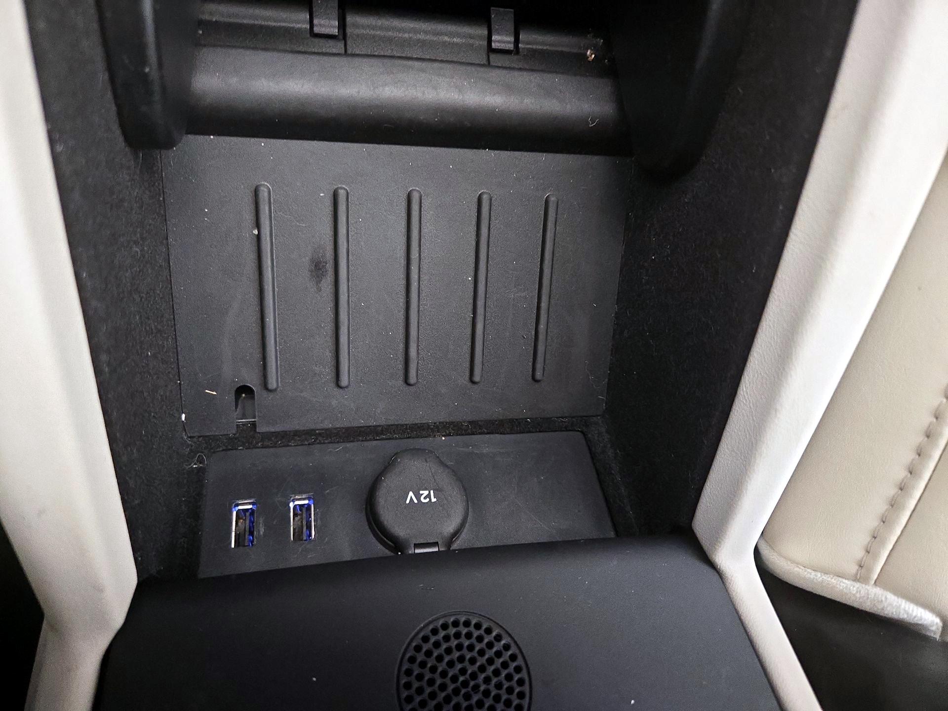 Thumbnail: 2018 Tesla Model S - 18