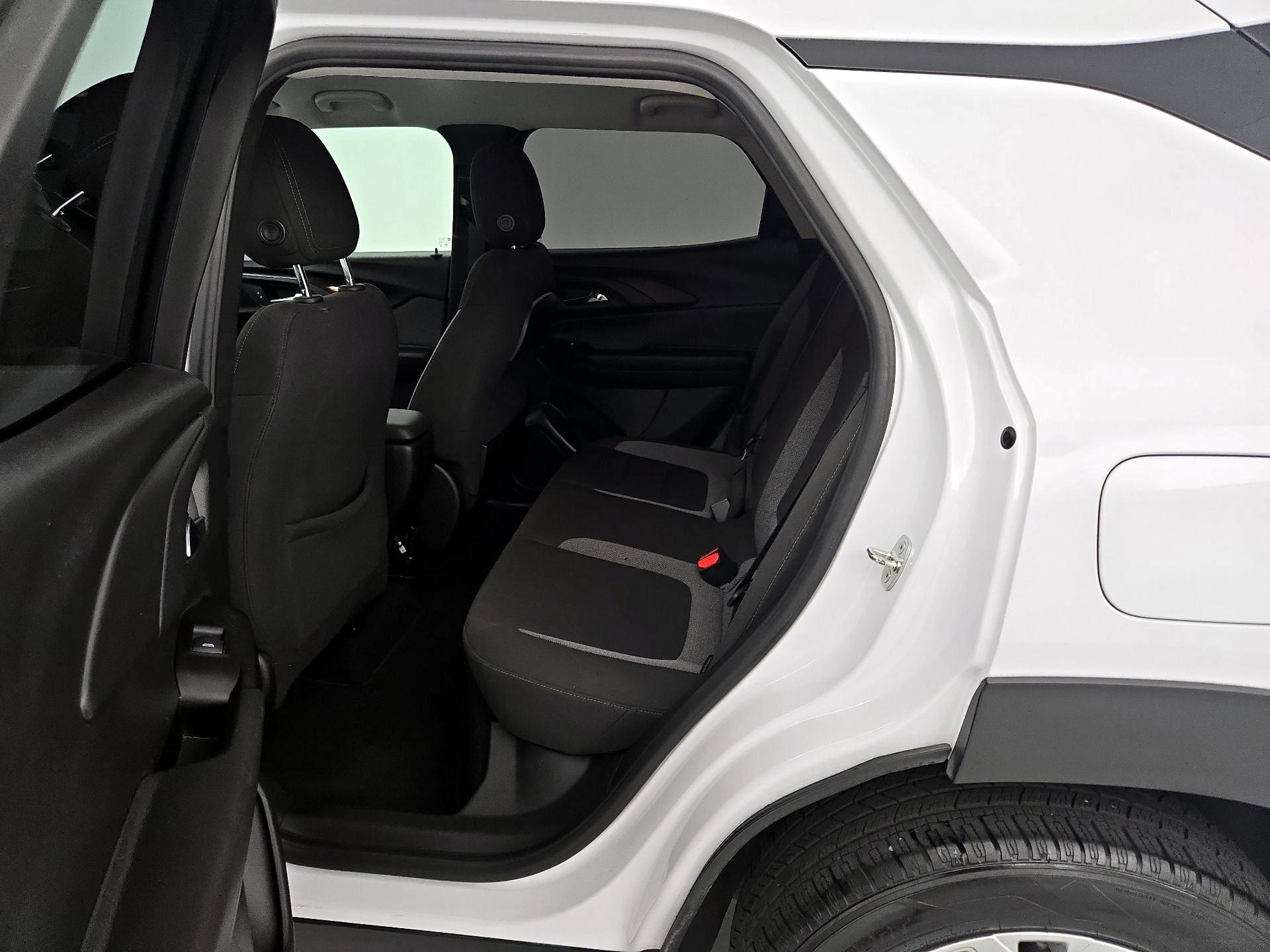 Thumbnail: 2021 Chevrolet TrailBlazer - 19