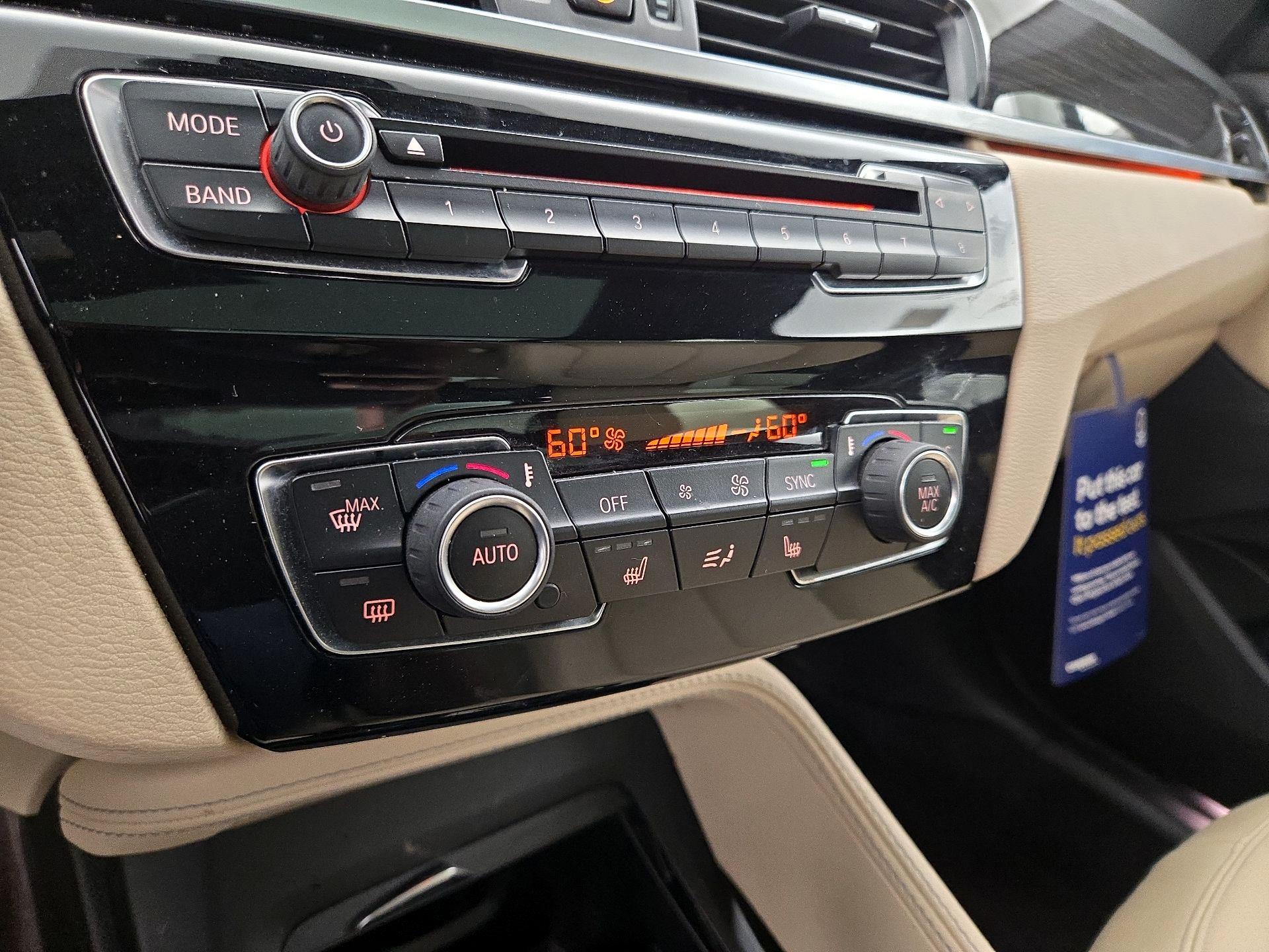 Thumbnail: 2017 BMW X1 - 16