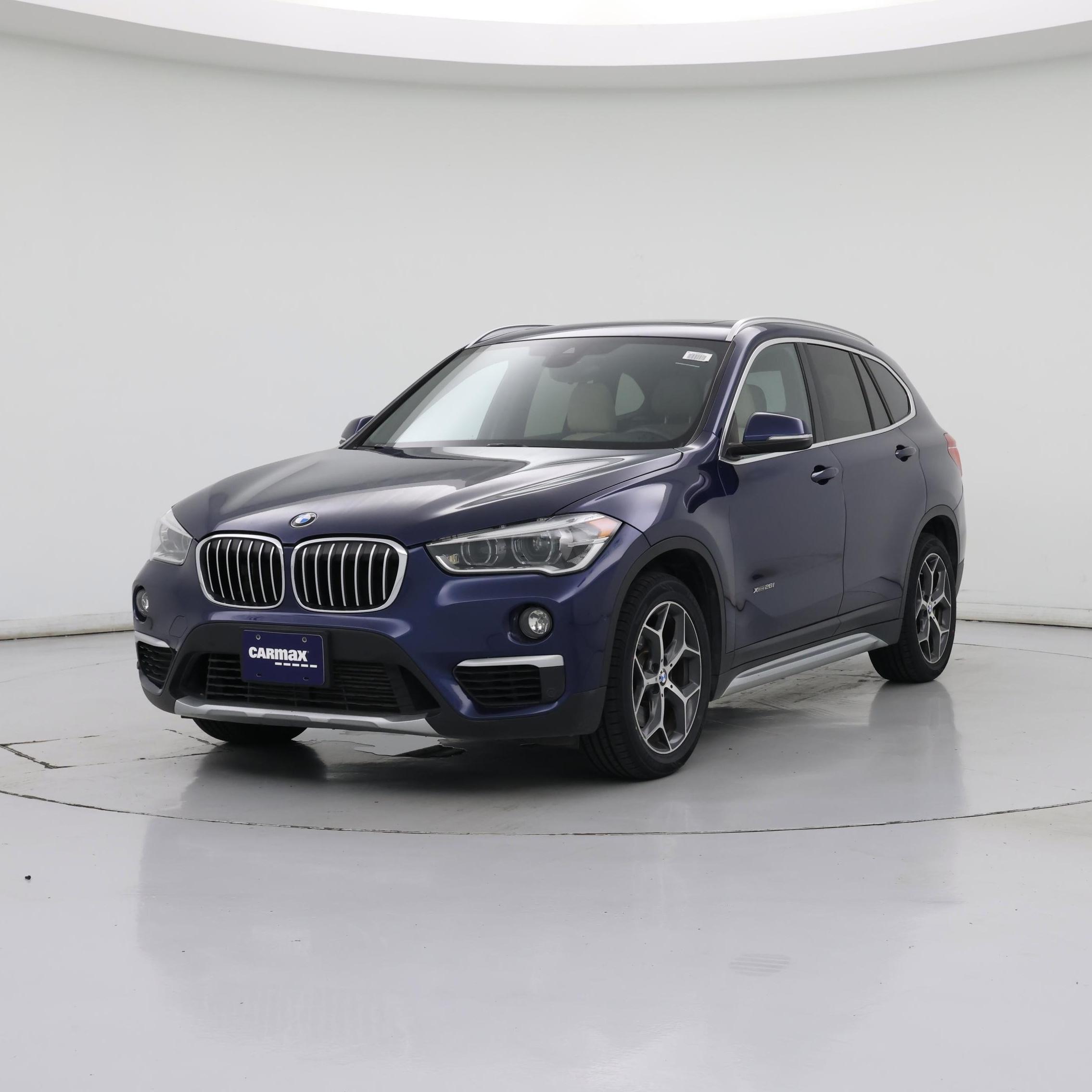 Thumbnail: 2017 BMW X1 - 4