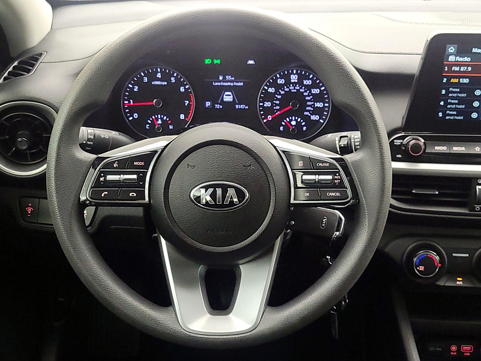 Thumbnail: 2021 Kia Forte - 10