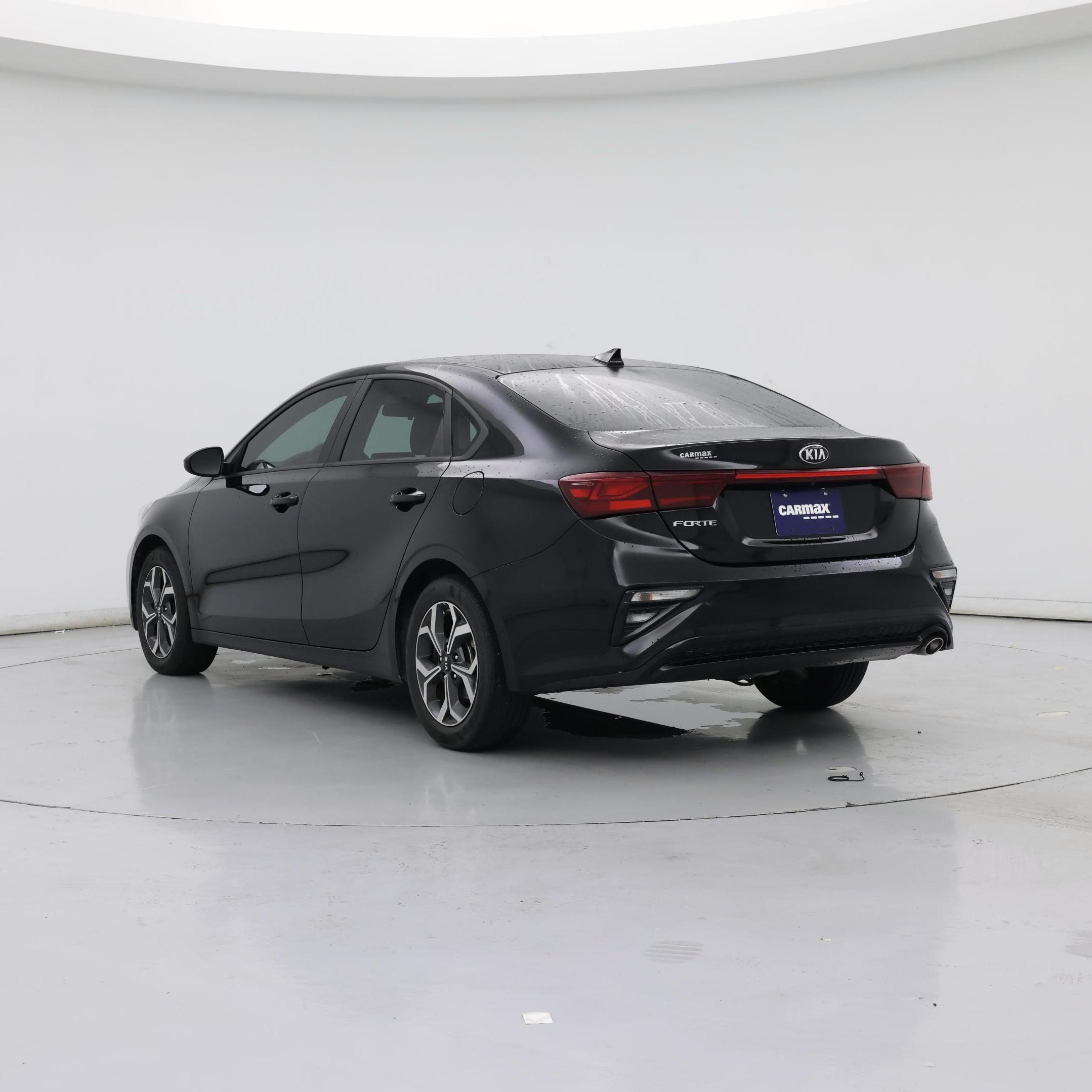 Thumbnail: 2021 Kia Forte - 2
