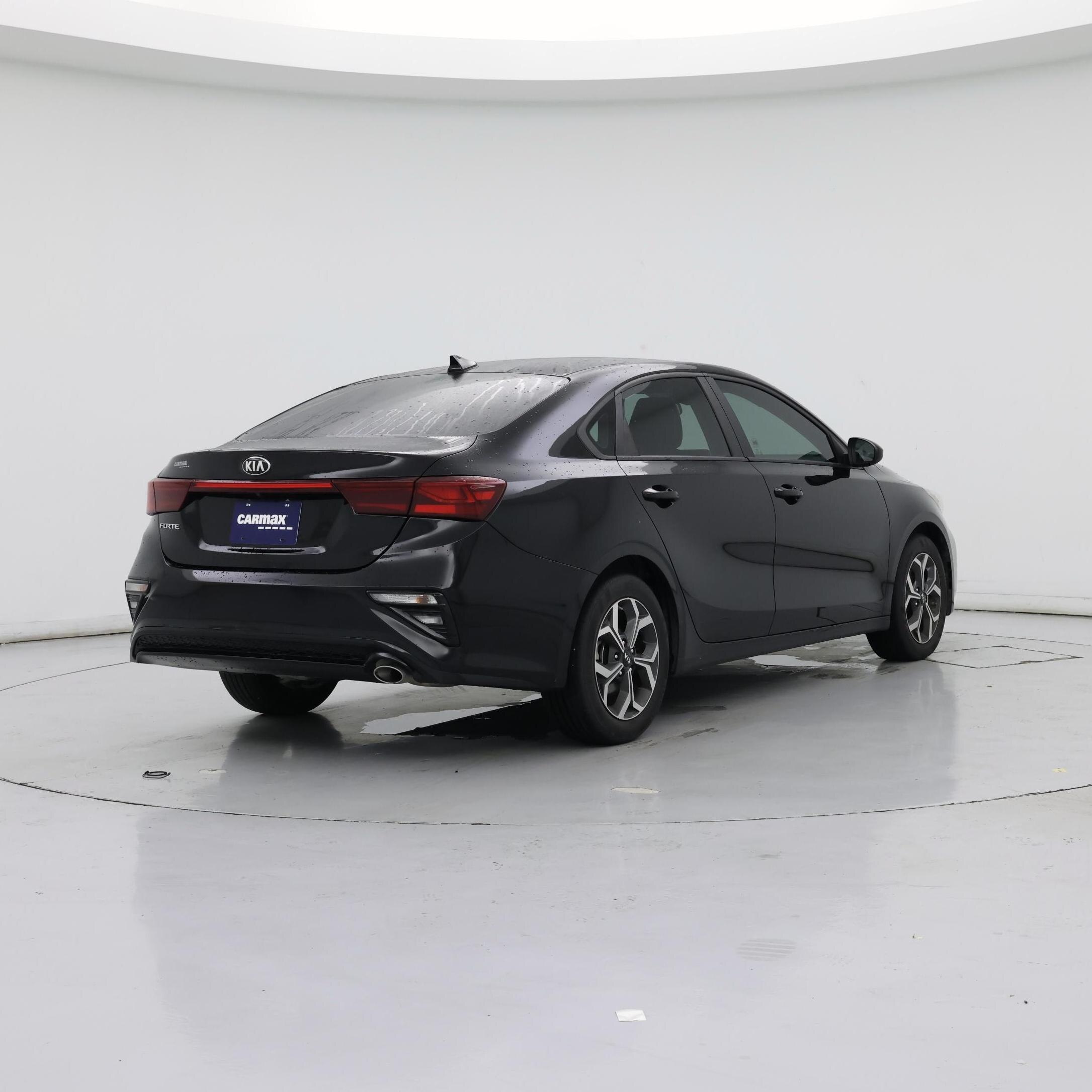 Thumbnail: 2021 Kia Forte - 8
