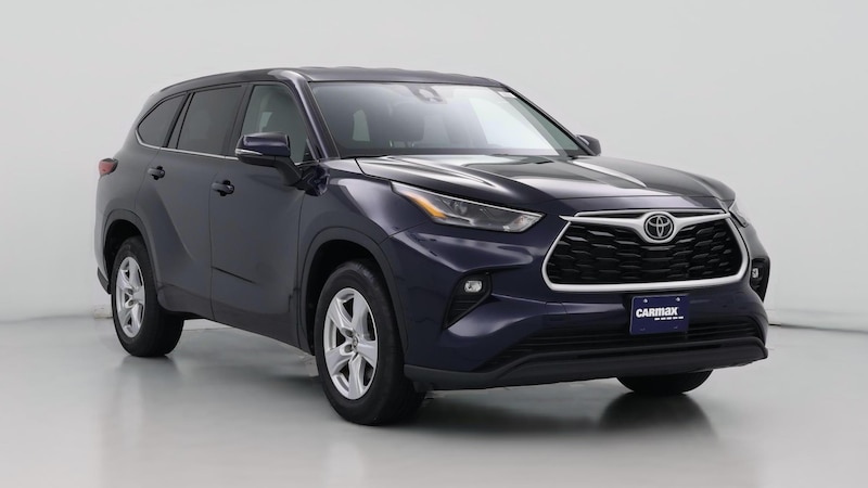 2023 Toyota Highlander LE Hero Image