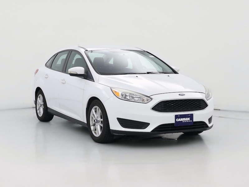 2017 Ford Focus SE -
                  Irving, TX