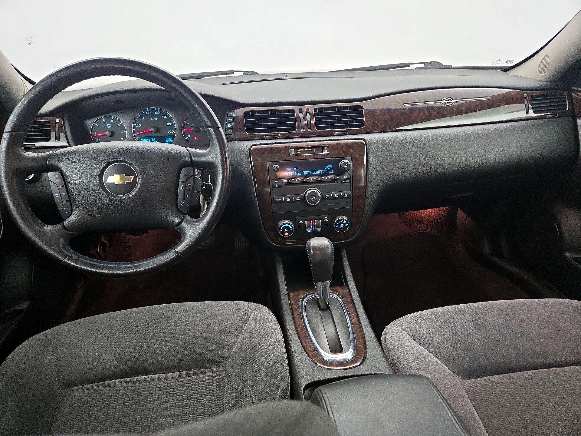 Thumbnail: 2014 Chevrolet Impala - 9