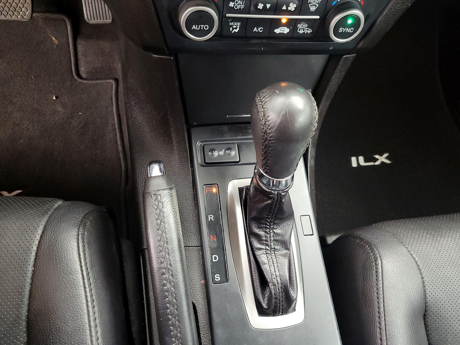 Thumbnail: 2016 Acura ILX - 17