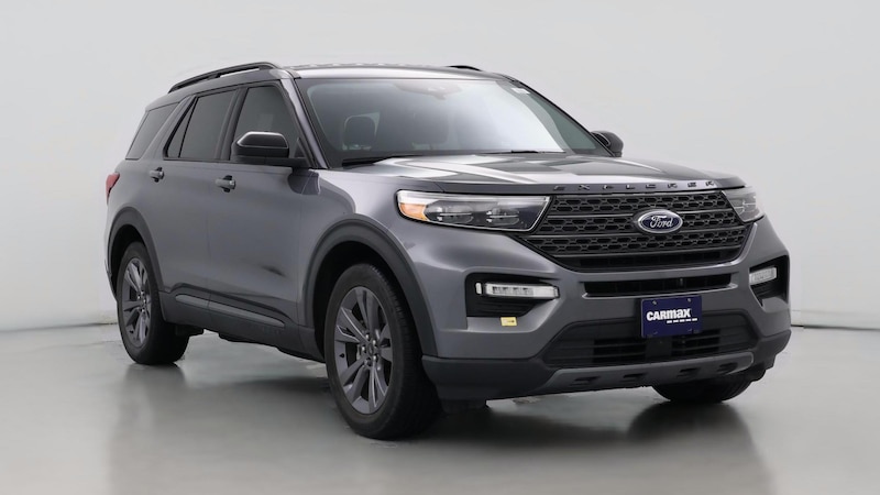 2022 Ford Explorer XLT Hero Image