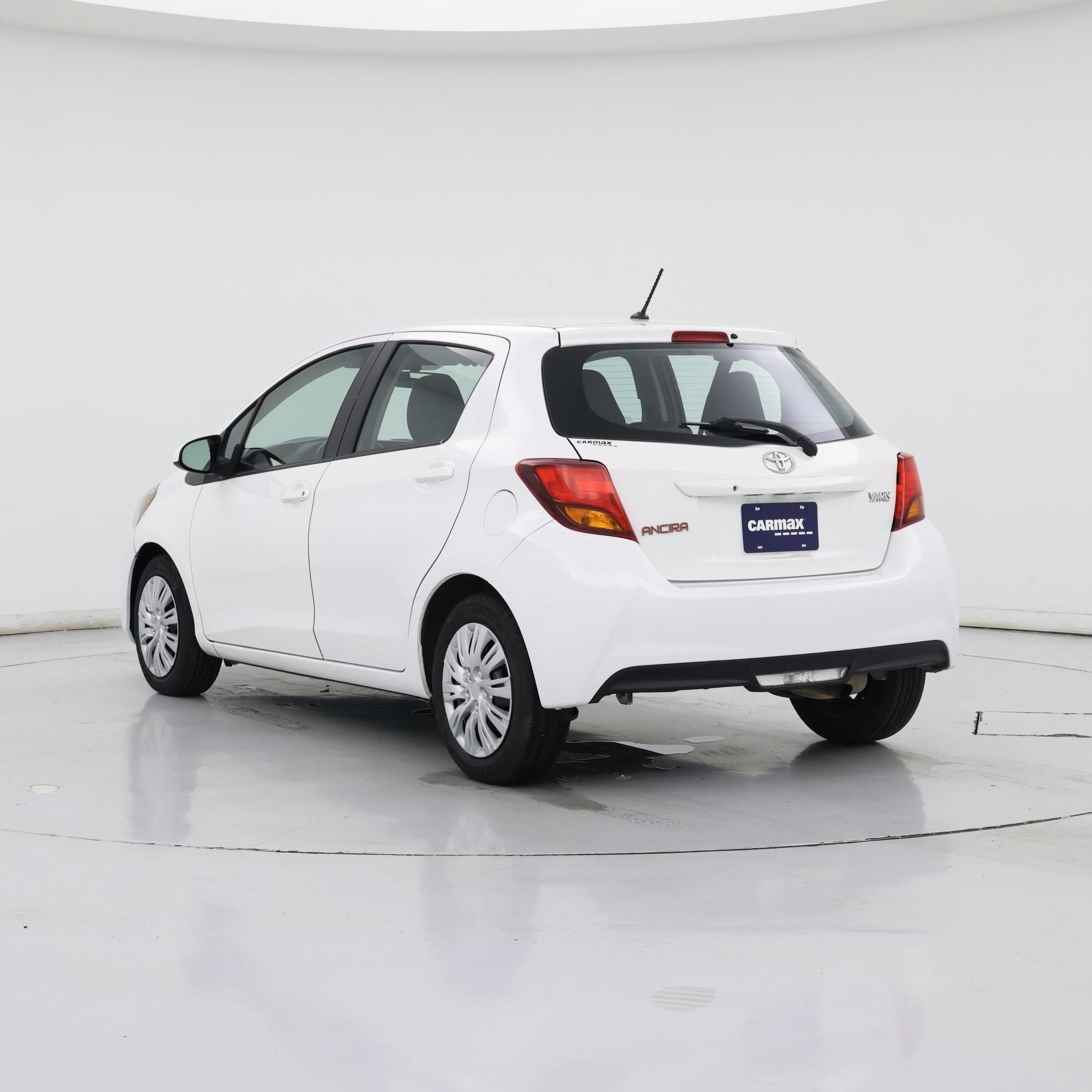 Thumbnail: 2015 Toyota Yaris - 2